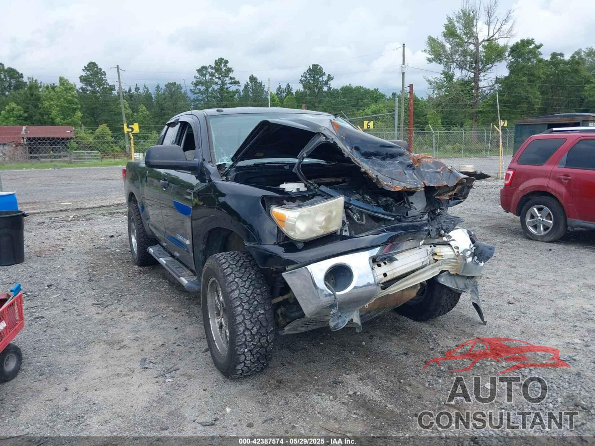TOYOTA TUNDRA 2013 - 5TFRM5F14DX064211
