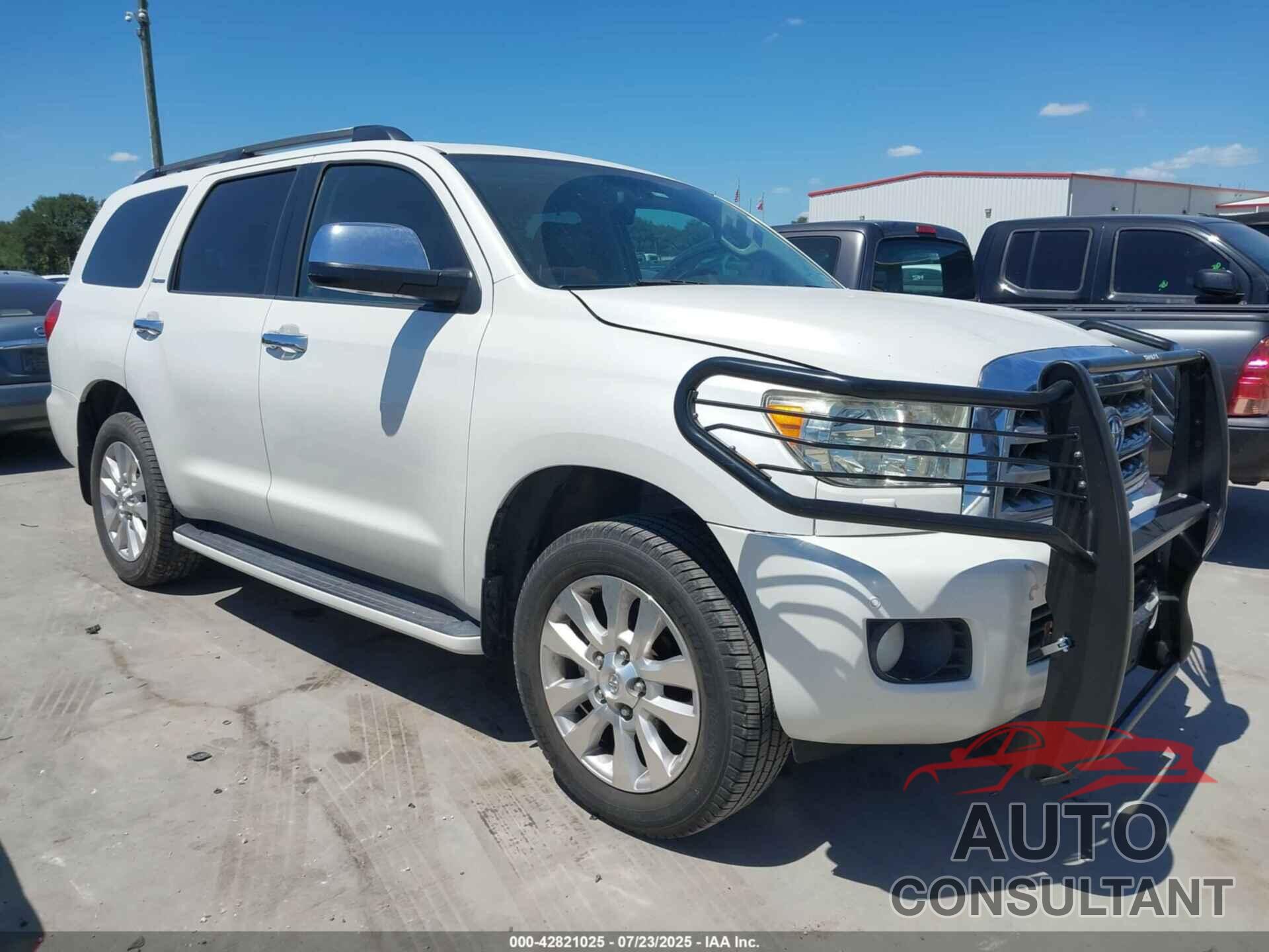 TOYOTA SEQUOIA 2011 - 5TDYY5G14BS035017
