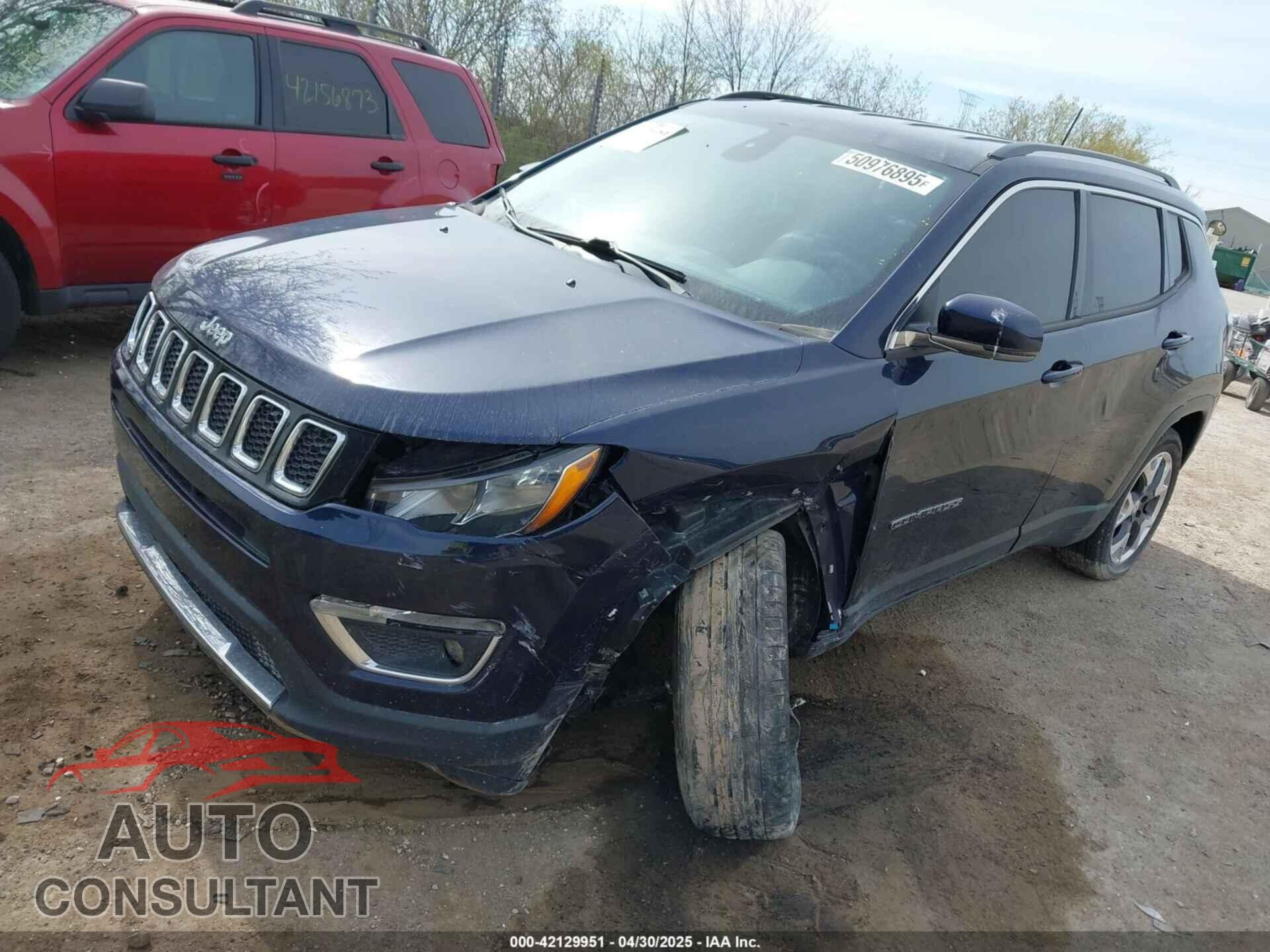JEEP COMPASS 2019 - 3C4NJDCB4KT747677