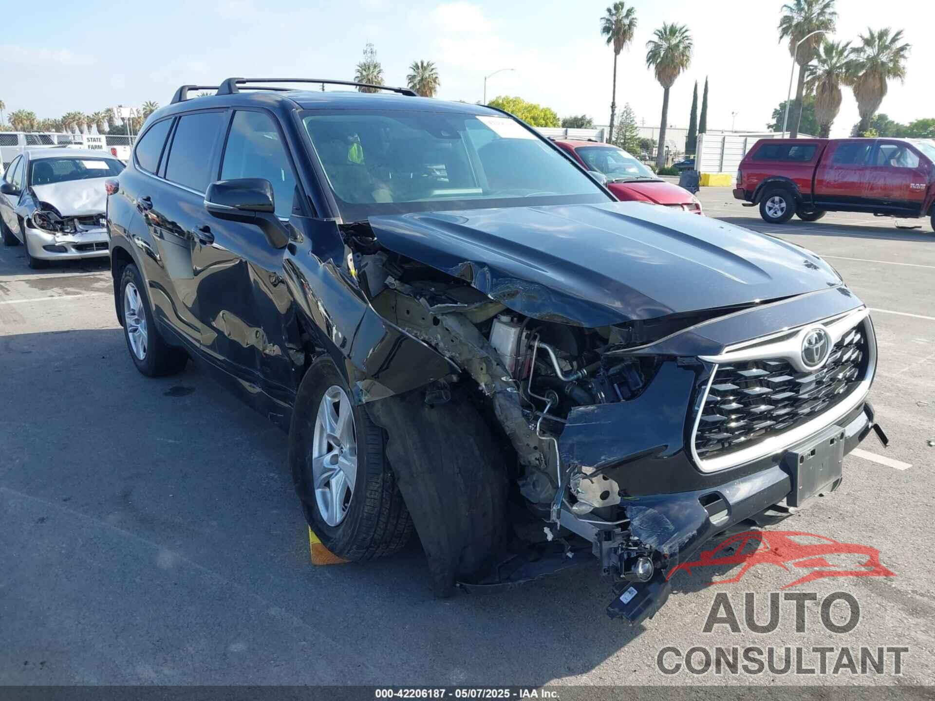 TOYOTA HIGHLANDER 2021 - 5TDCZRBH1MS558663