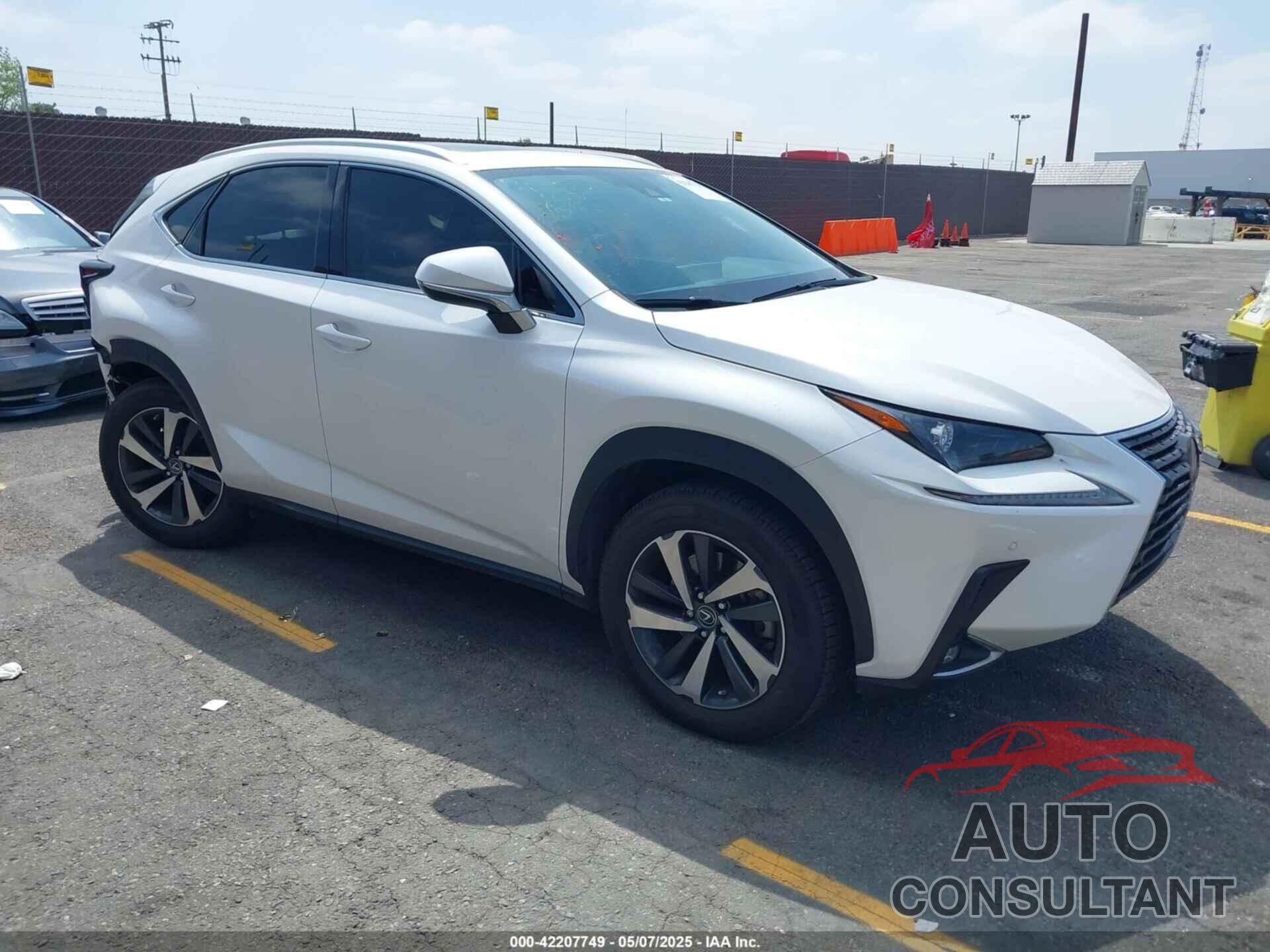 LEXUS NX 300 2020 - JTJGARBZ2L2158356
