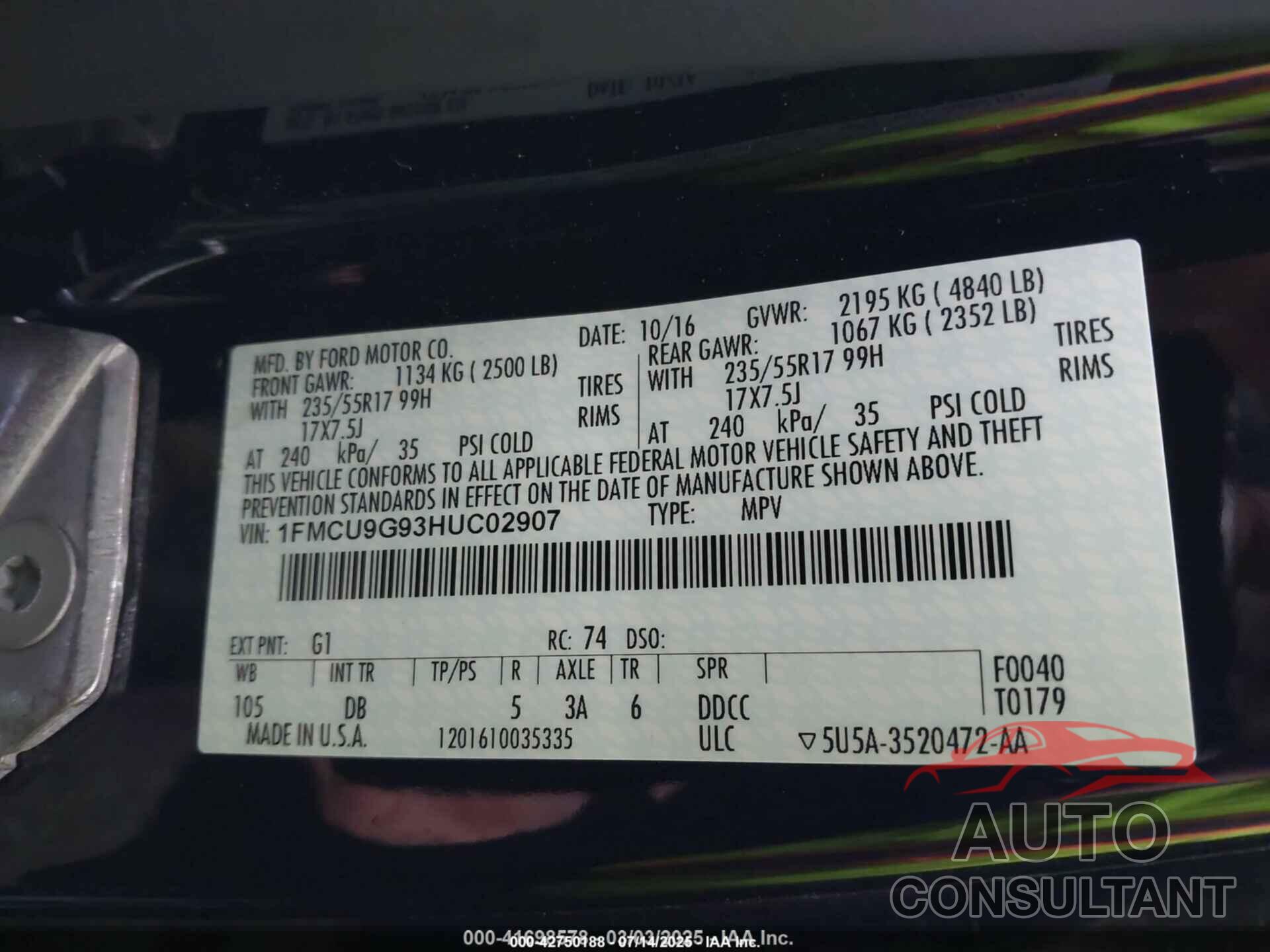 FORD ESCAPE 2017 - 1FMCU9G93HUC02907