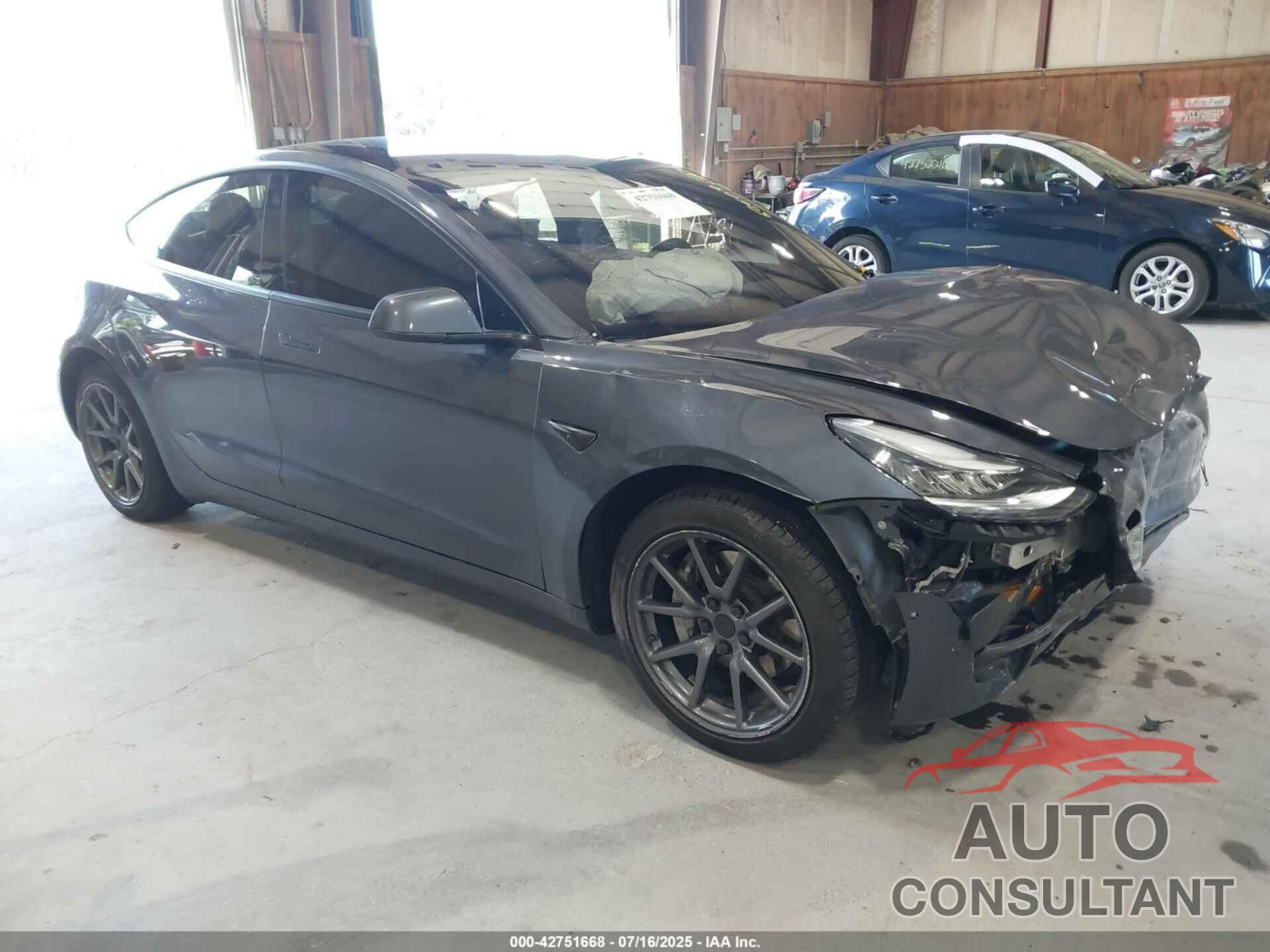 TESLA MODEL 3 2020 - 5YJ3E1EA0LF704954
