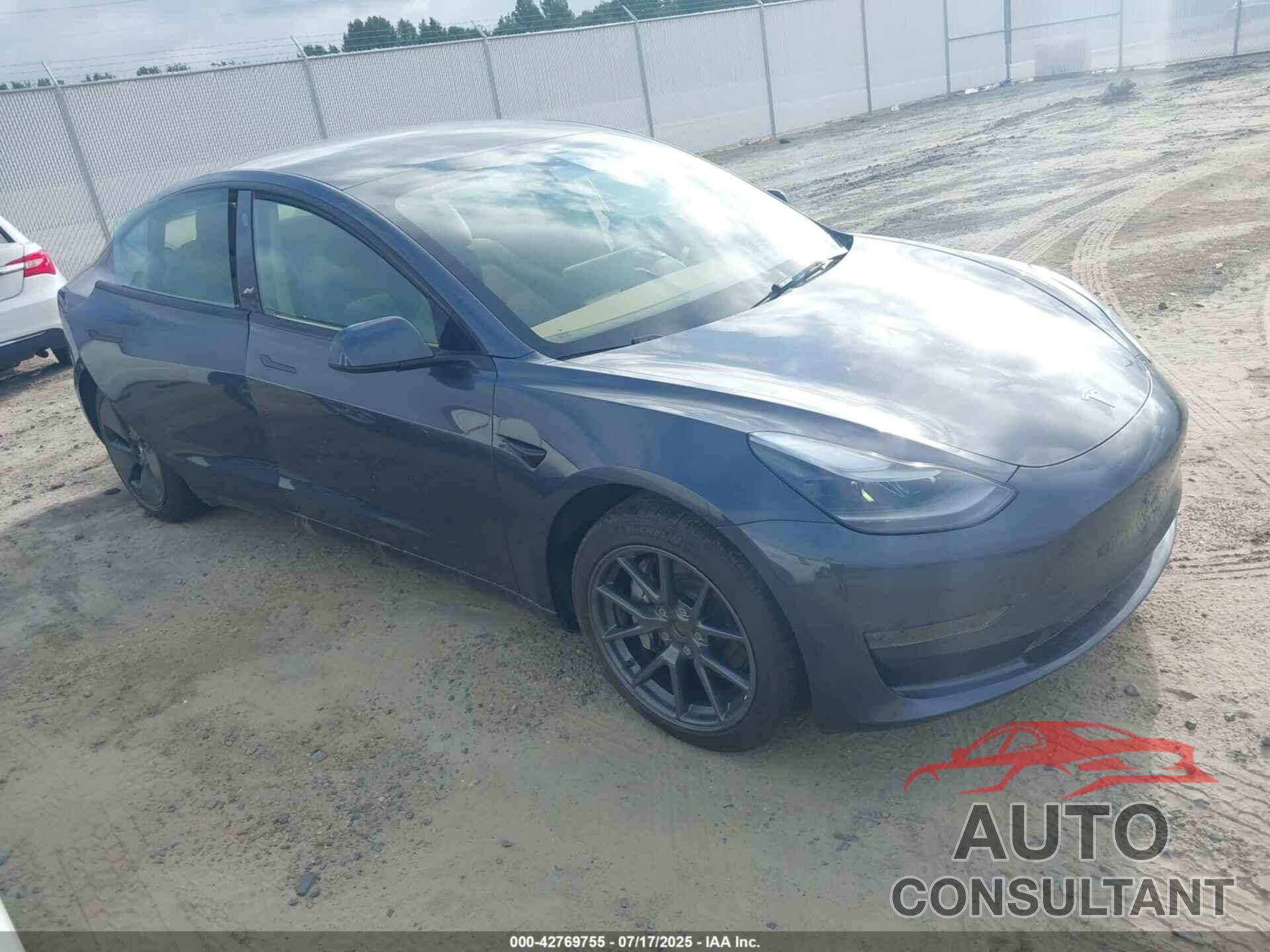 TESLA MODEL 3 2023 - 5YJ3E1EA0PF404997