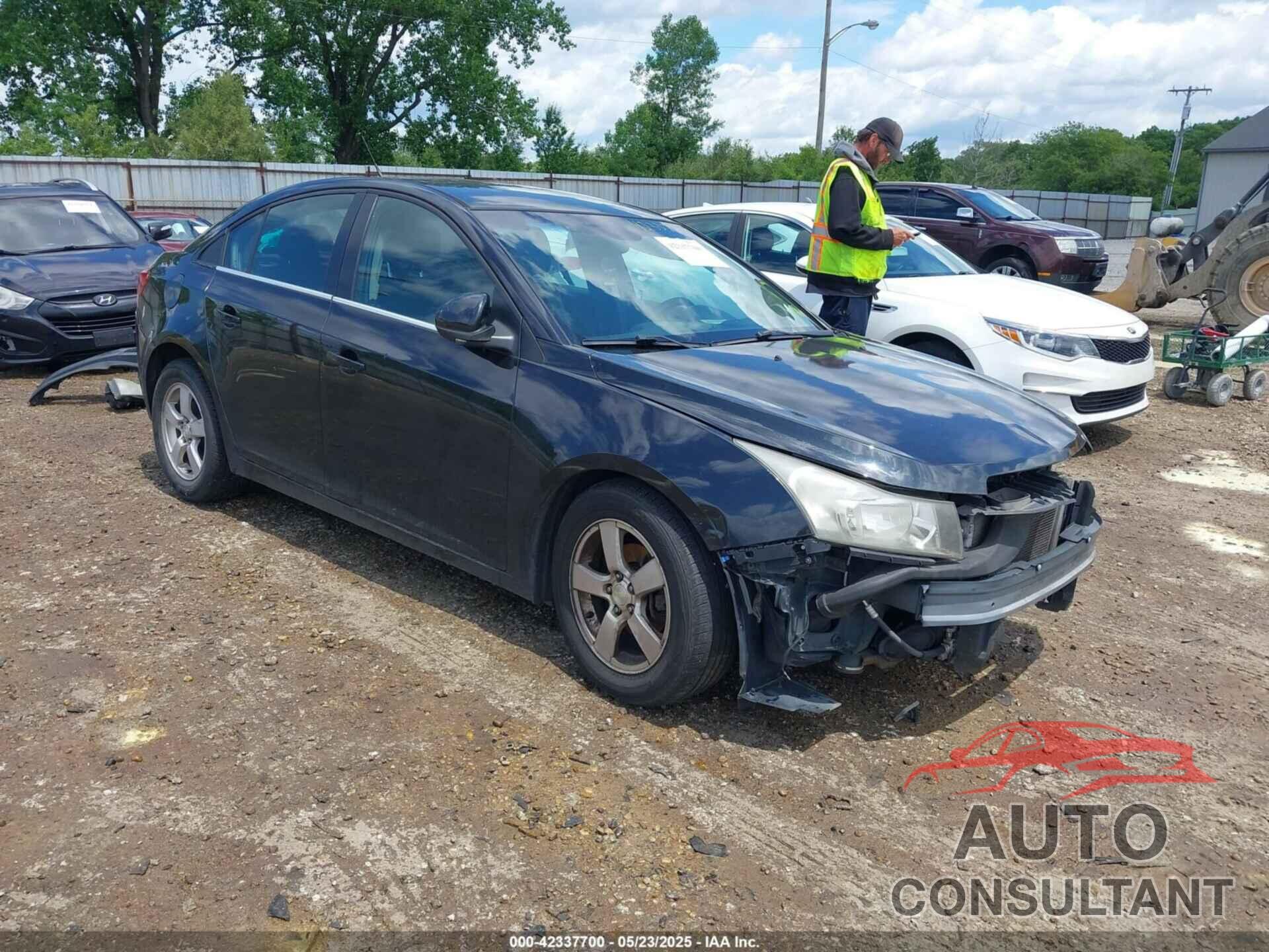CHEVROLET CRUZE 2013 - 1G1PC5SB0D7299951