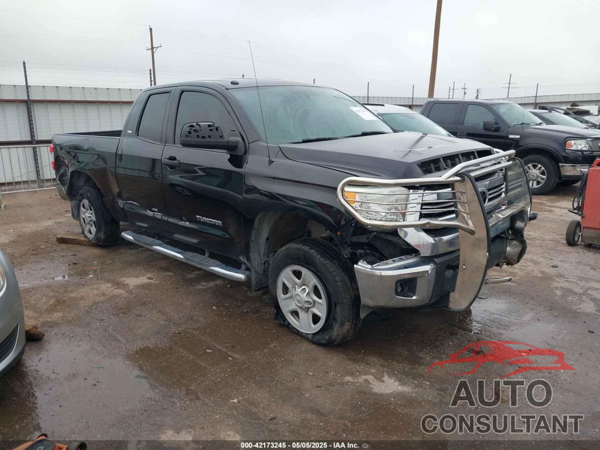 TOYOTA TUNDRA 2017 - 5TFRM5F12HX112553