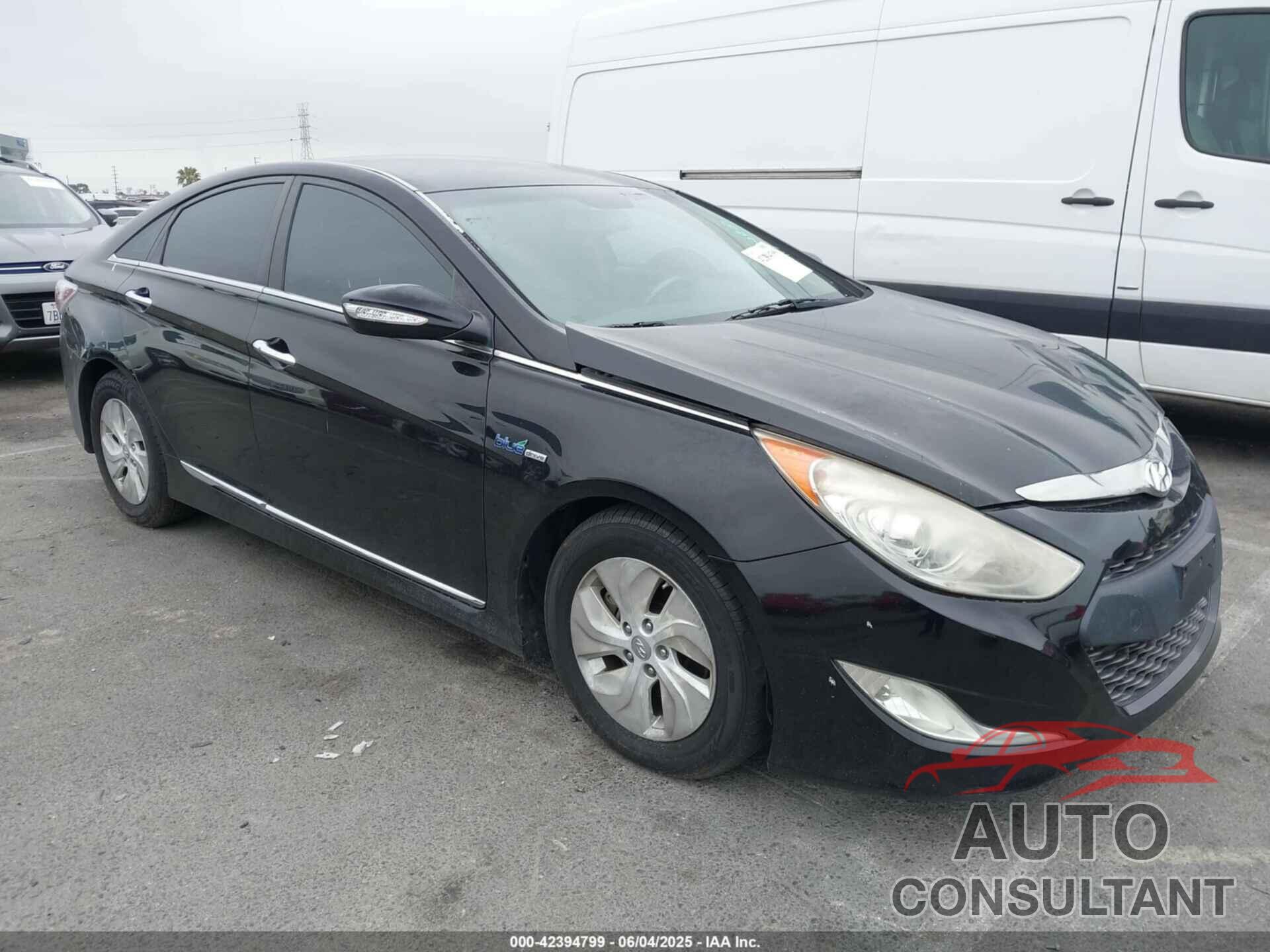 HYUNDAI SONATA HYBRID 2013 - KMHEC4A40DA093183