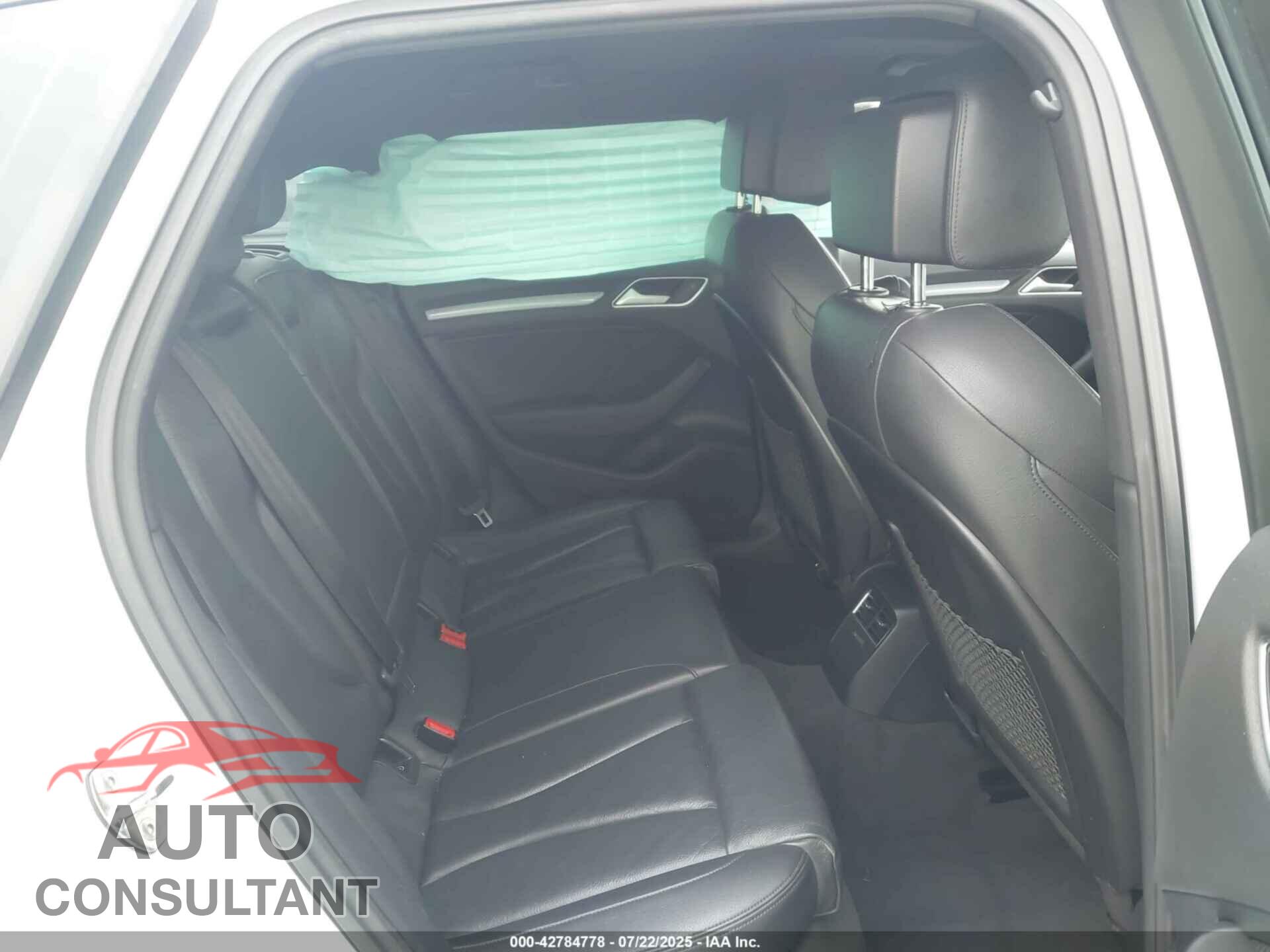 AUDI A3 E-TRON 2016 - WAUTPBFF2GA028058