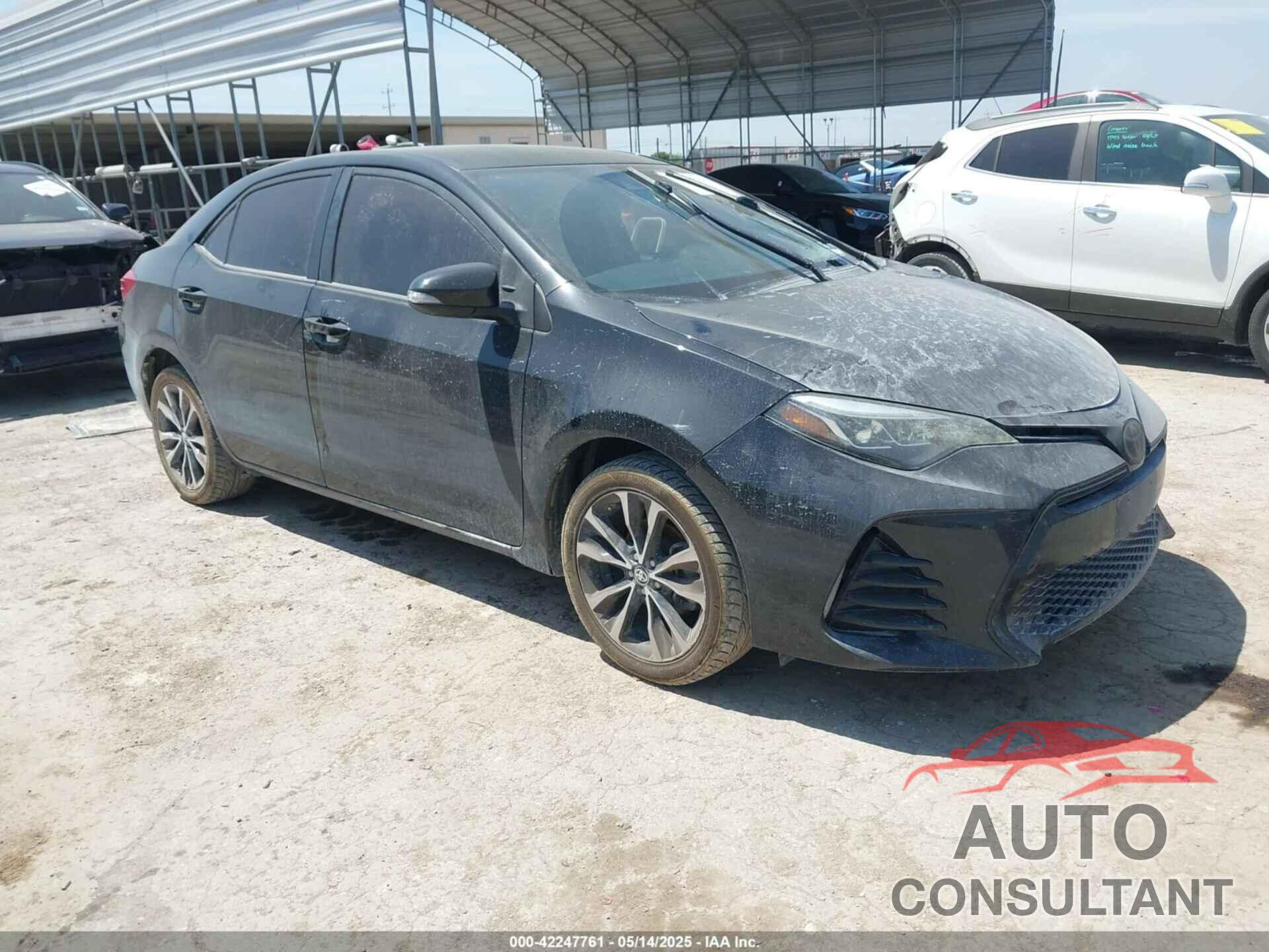 TOYOTA COROLLA 2018 - 5YFBURHE3JP852240