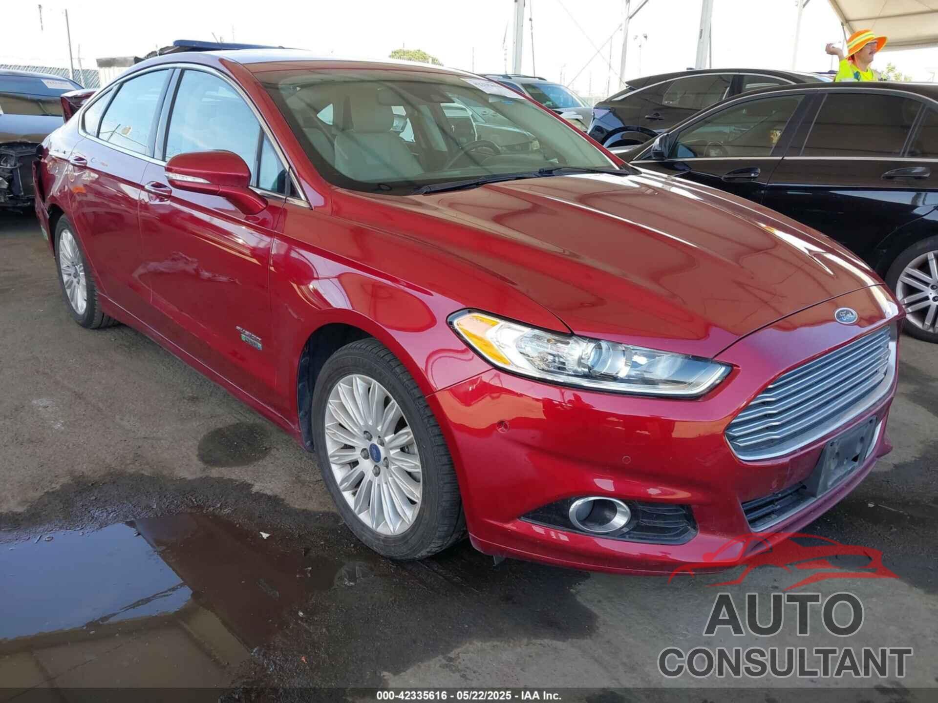 FORD FUSION ENERGI 2014 - 3FA6P0SU1ER269711