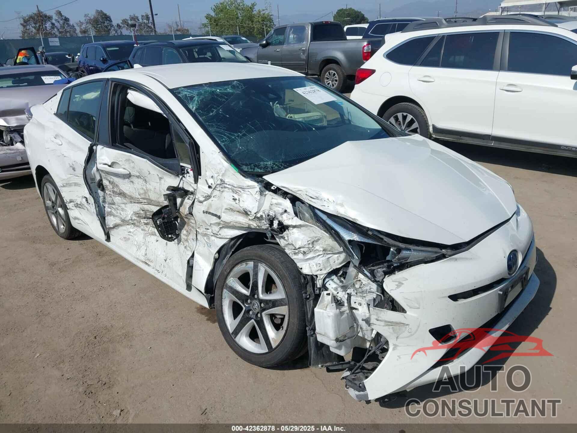 TOYOTA PRIUS 2018 - JTDKARFU1J3054962