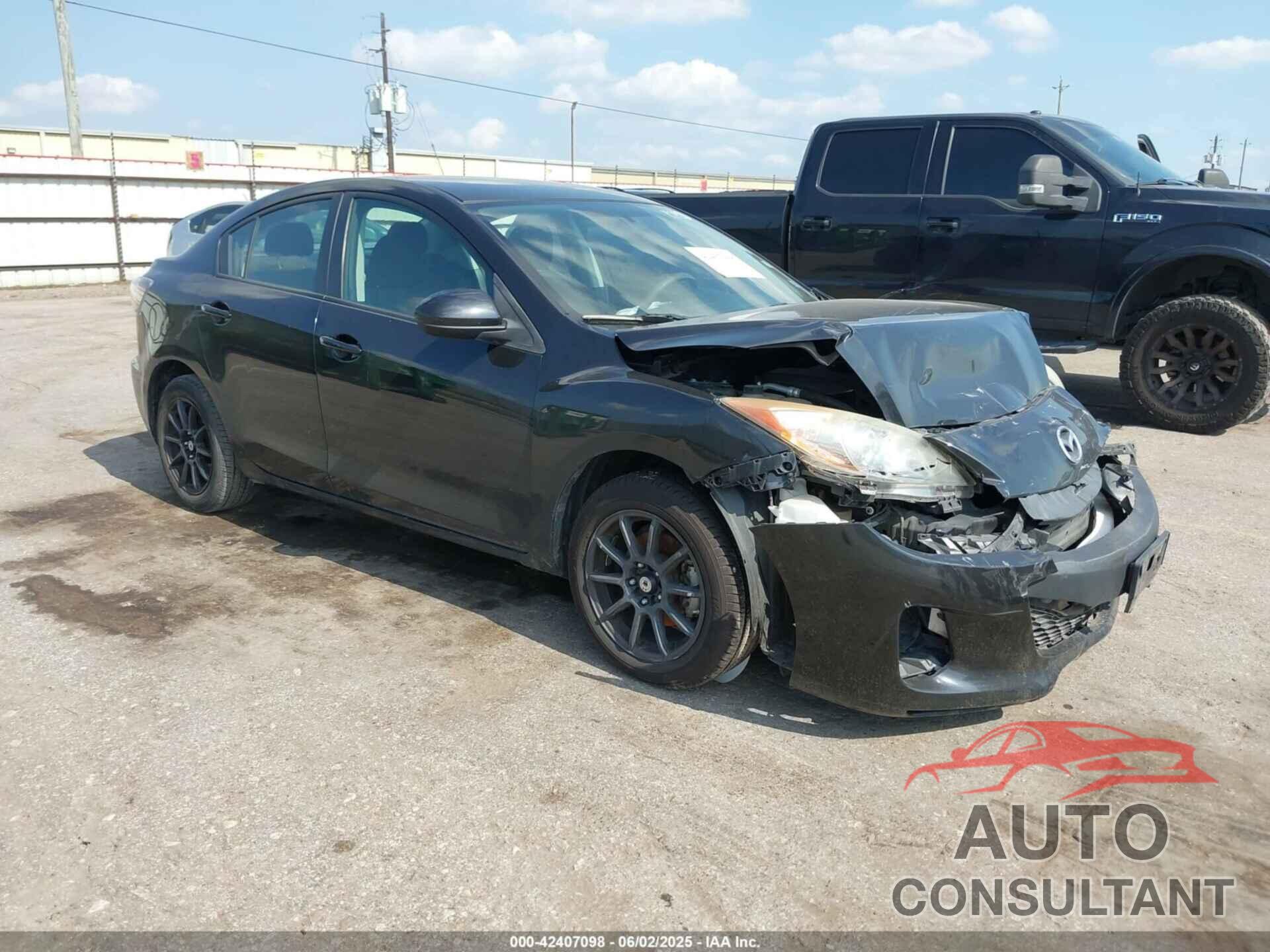 MAZDA MAZDA3 2013 - JM1BL1U7XD1751832