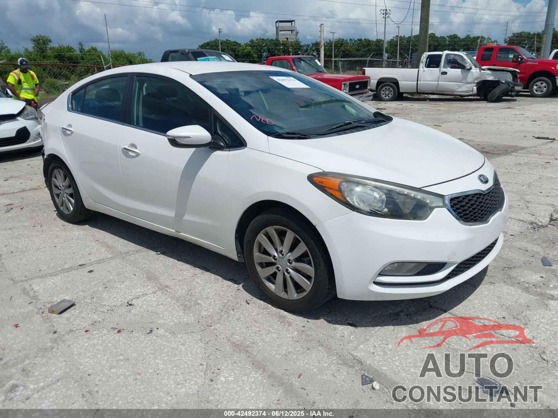 KIA FORTE 2014 - KNAFX4A88E5114837
