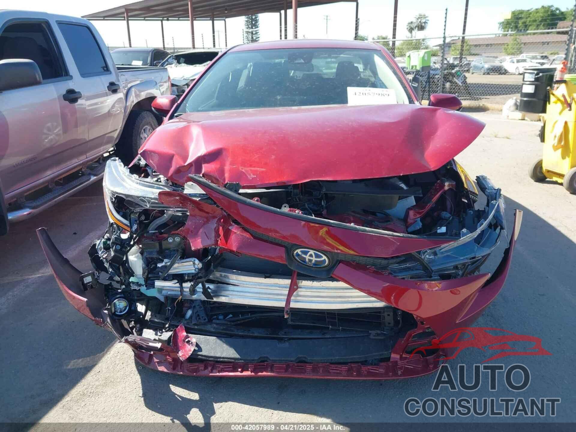 TOYOTA COROLLA 2022 - JTDEAMDE6NJ057045
