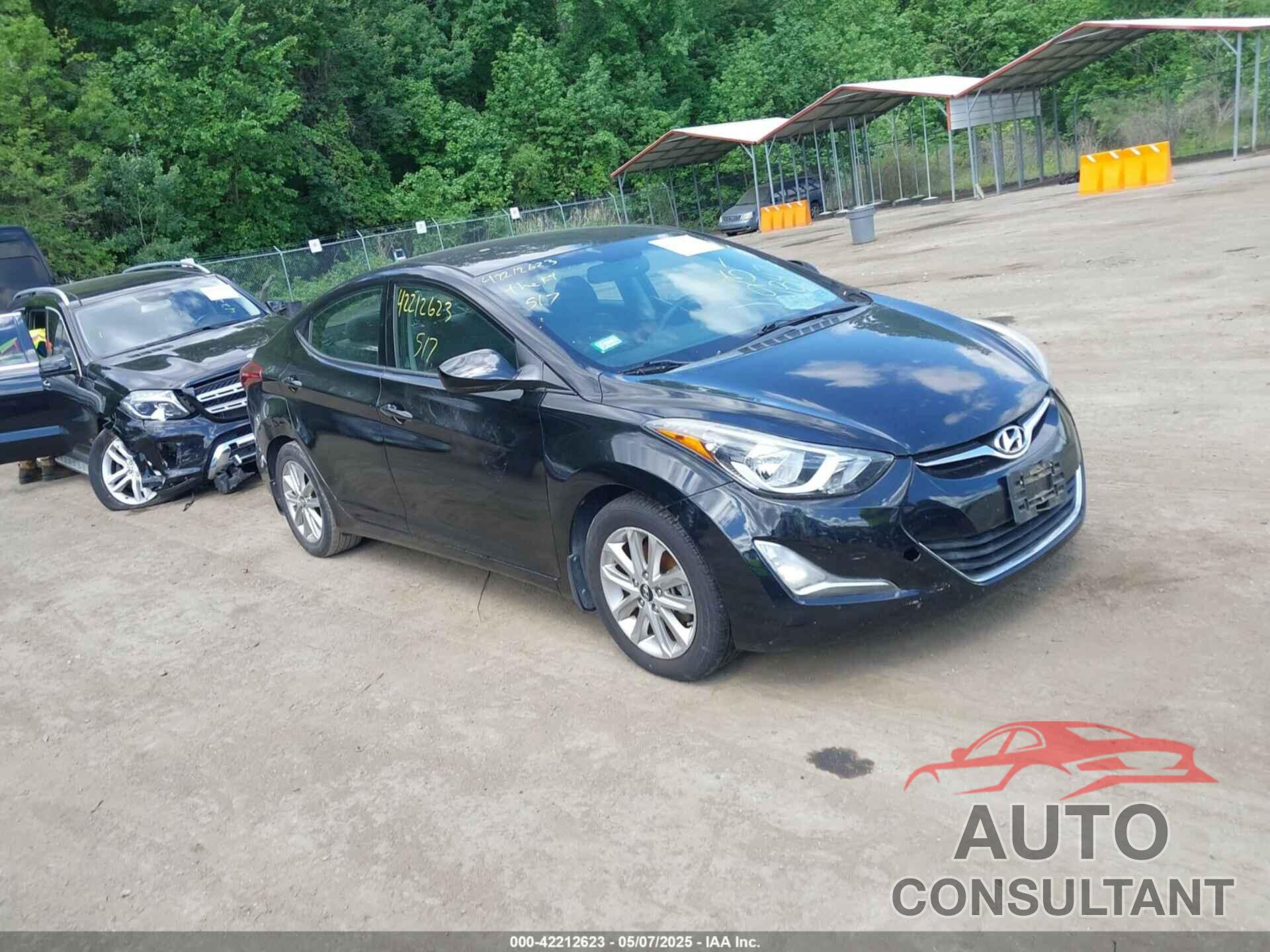 HYUNDAI ELANTRA 2015 - KMHDH4AE8FU452366
