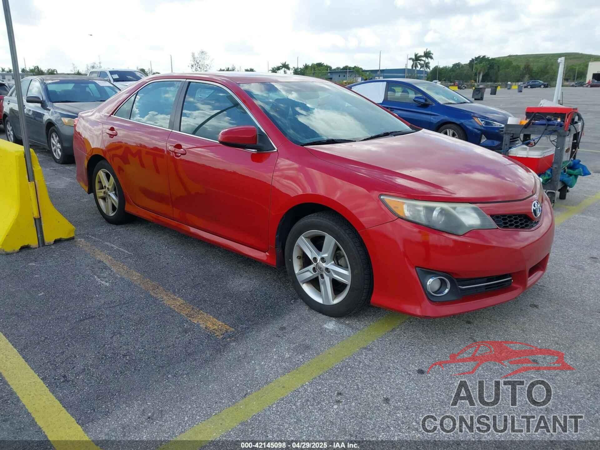 TOYOTA CAMRY 2014 - 4T1BF1FK6EU847302