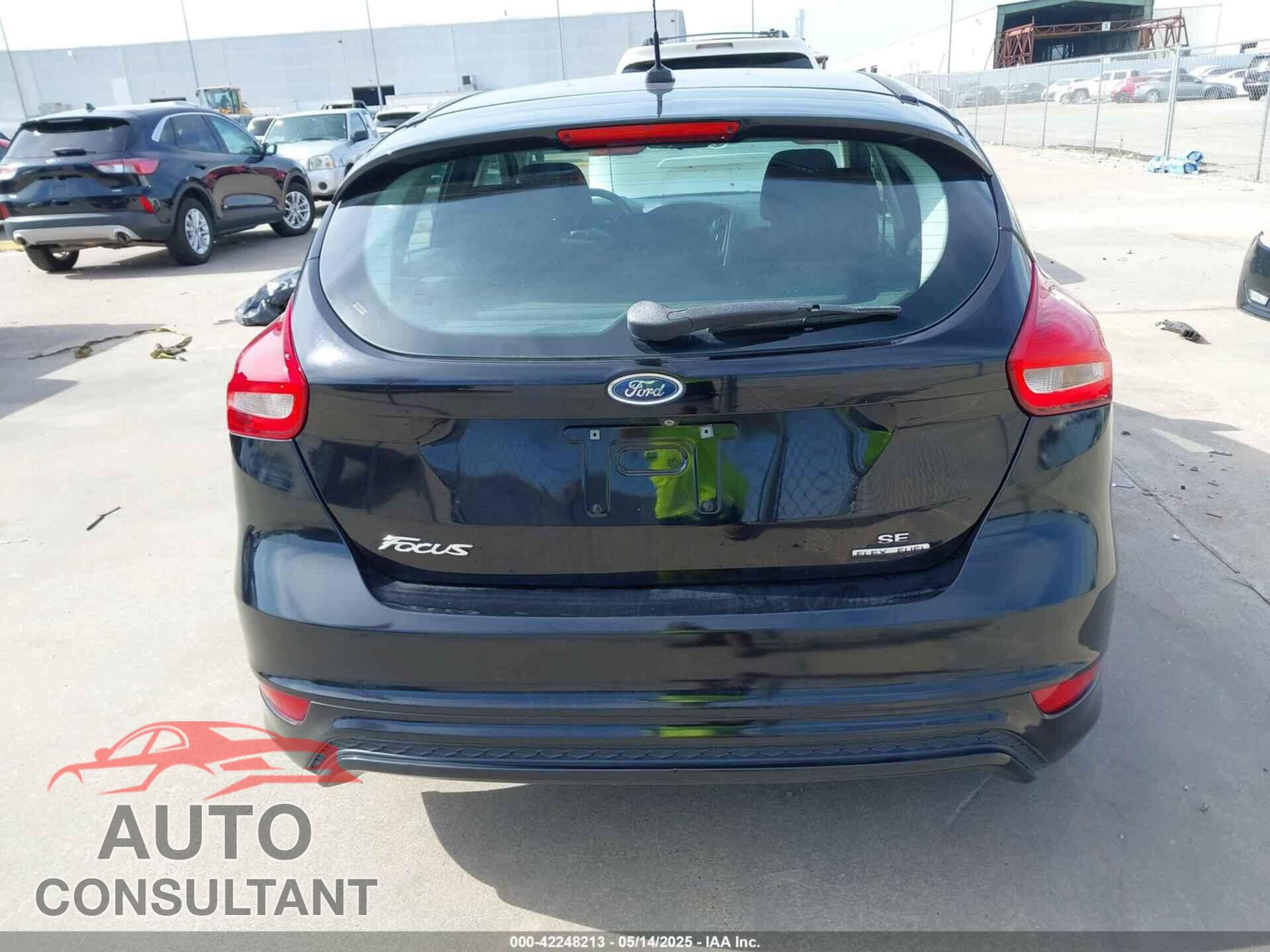 FORD FOCUS 2016 - 1FADP3K29GL228462