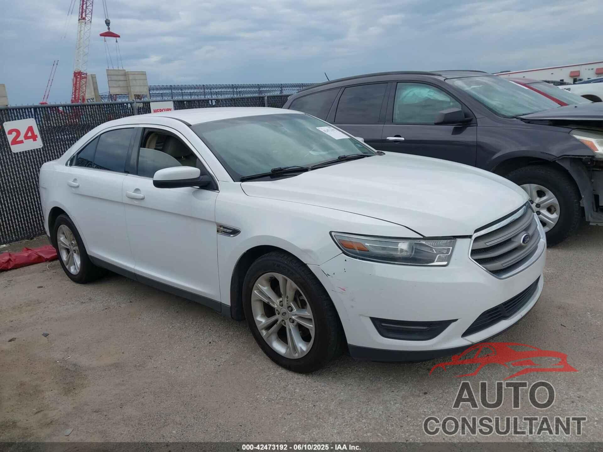 FORD TAURUS 2013 - 1FAHP2E88DG231806