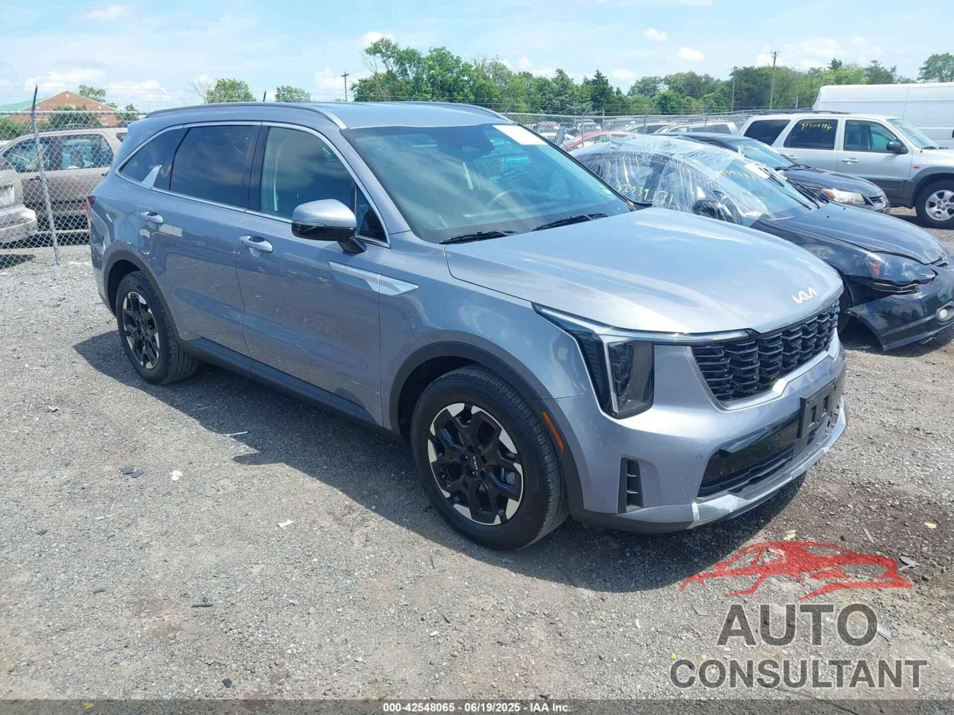 KIA SORENTO 2024 - 5XYRL4JC6RG283378