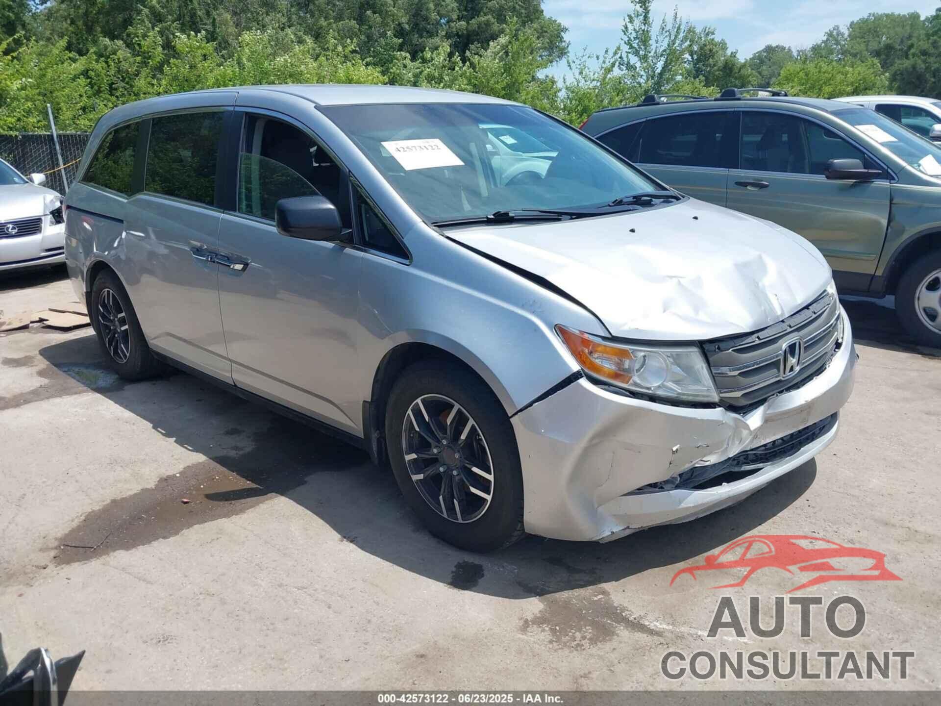 HONDA ODYSSEY 2013 - 5FNRL5H27DB053013