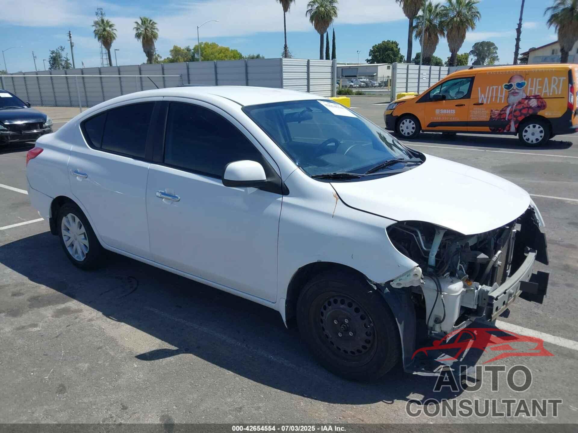 NISSAN VERSA 2012 - 3N1CN7AP5CL944793