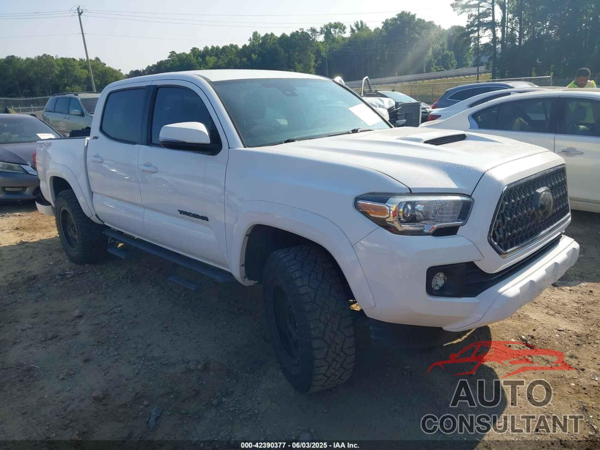 TOYOTA TACOMA 2018 - 3TMCZ5AN2JM179361