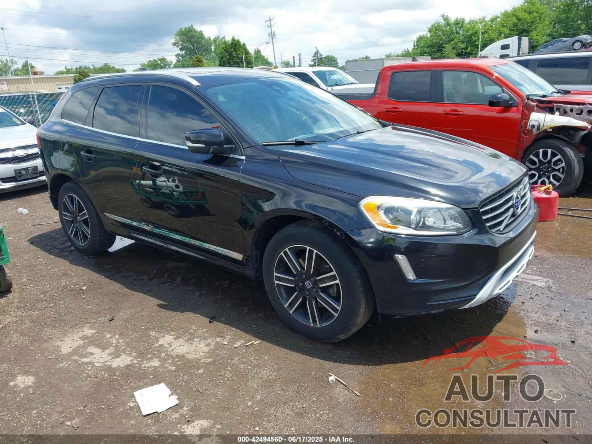 VOLVO XC60 2017 - YV440MRR2H2107834
