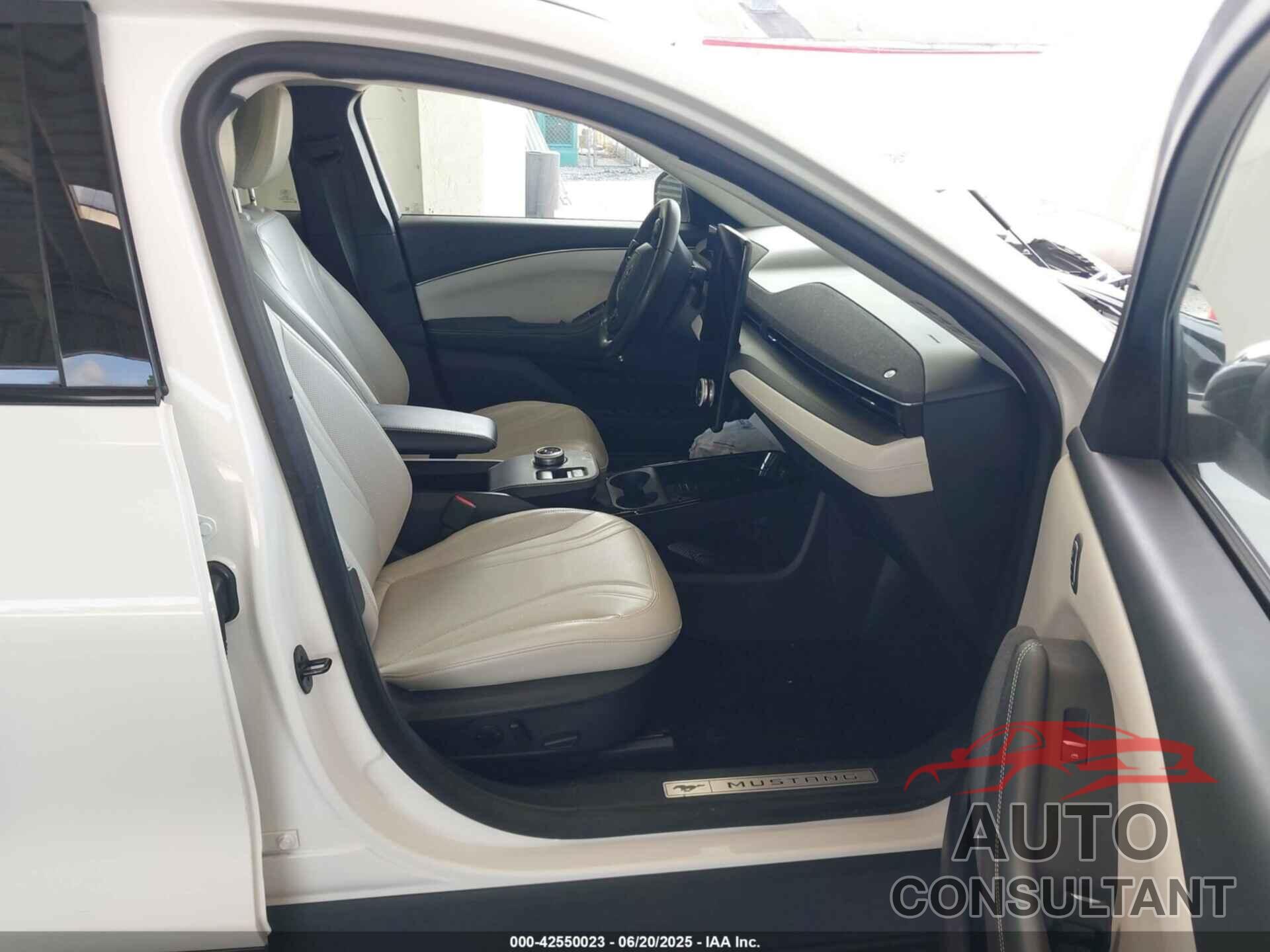 FORD MUSTANG MACH-E 2021 - 3FMTK3SS7MMA25127
