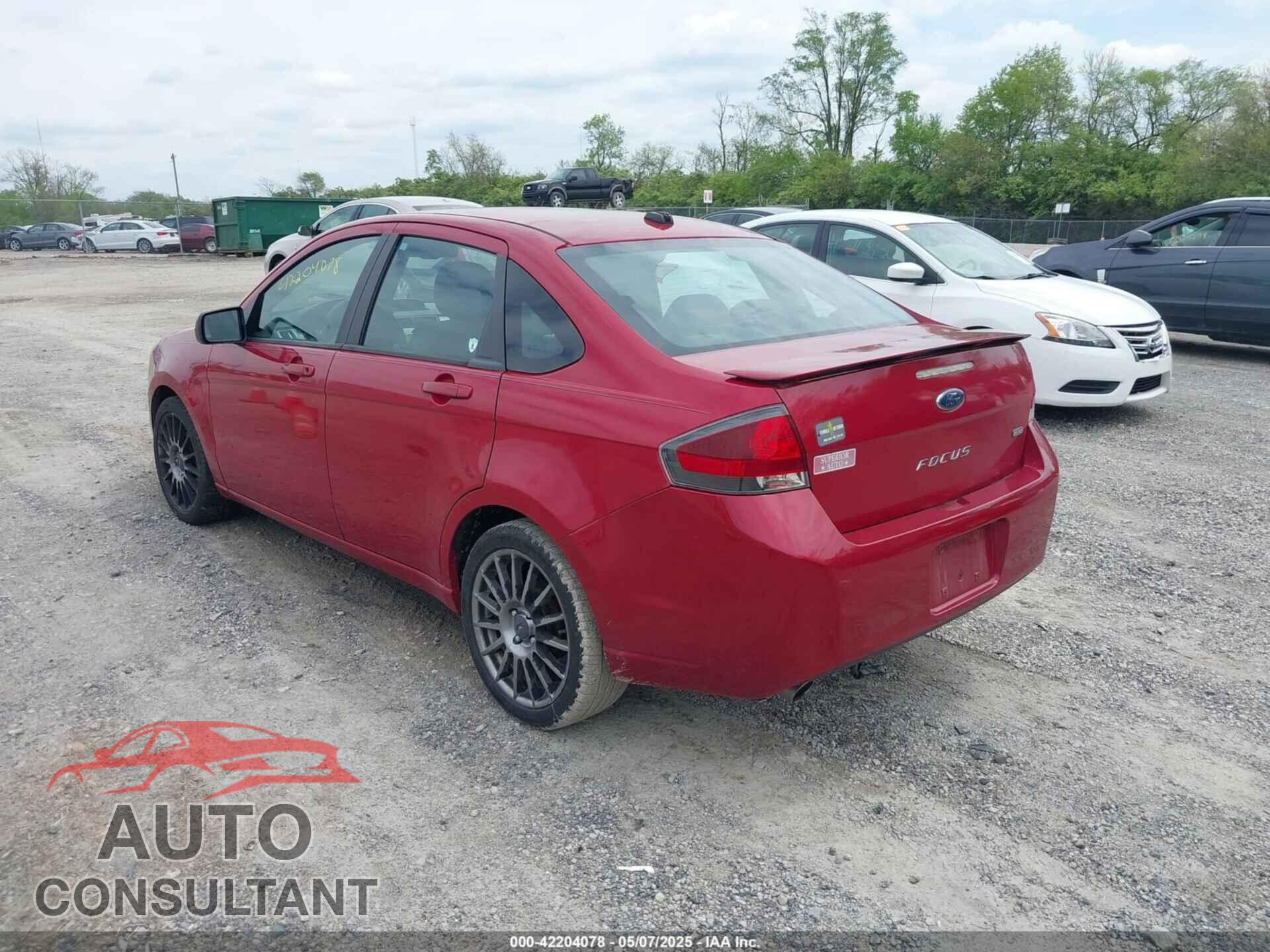FORD FOCUS 2011 - 1FAHP3GN3BW151647