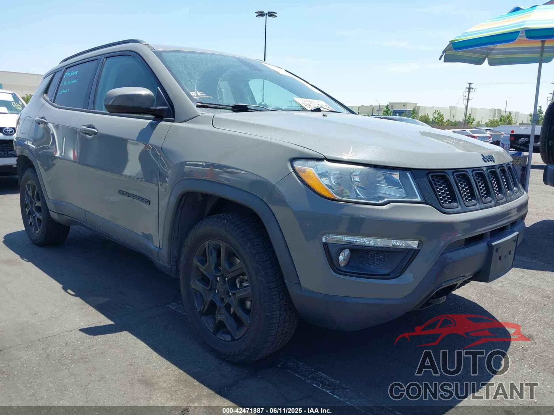JEEP COMPASS 2019 - 3C4NJDAB0KT760803
