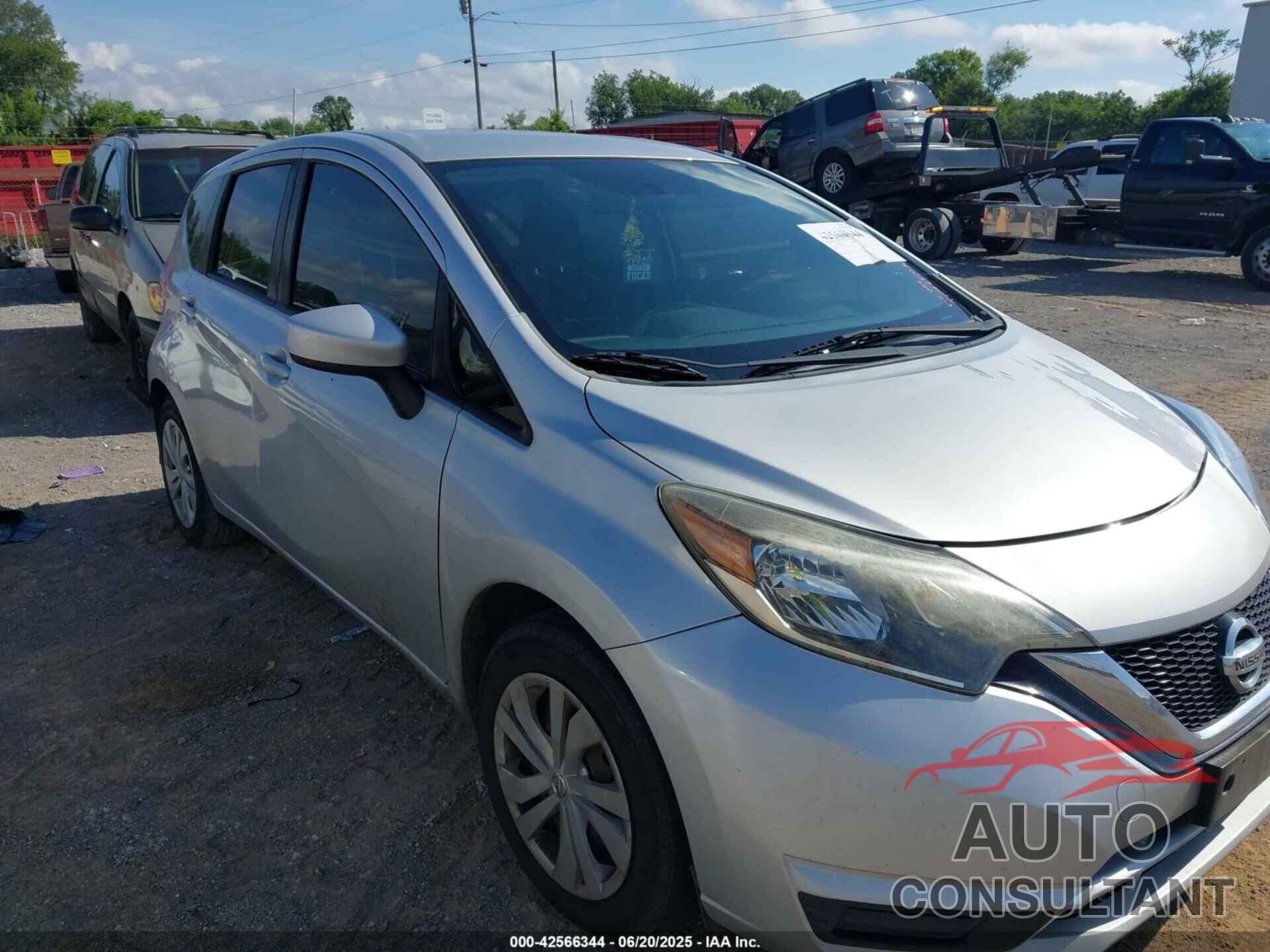 NISSAN VERSA NOTE 2017 - 3N1CE2CP5HL361759