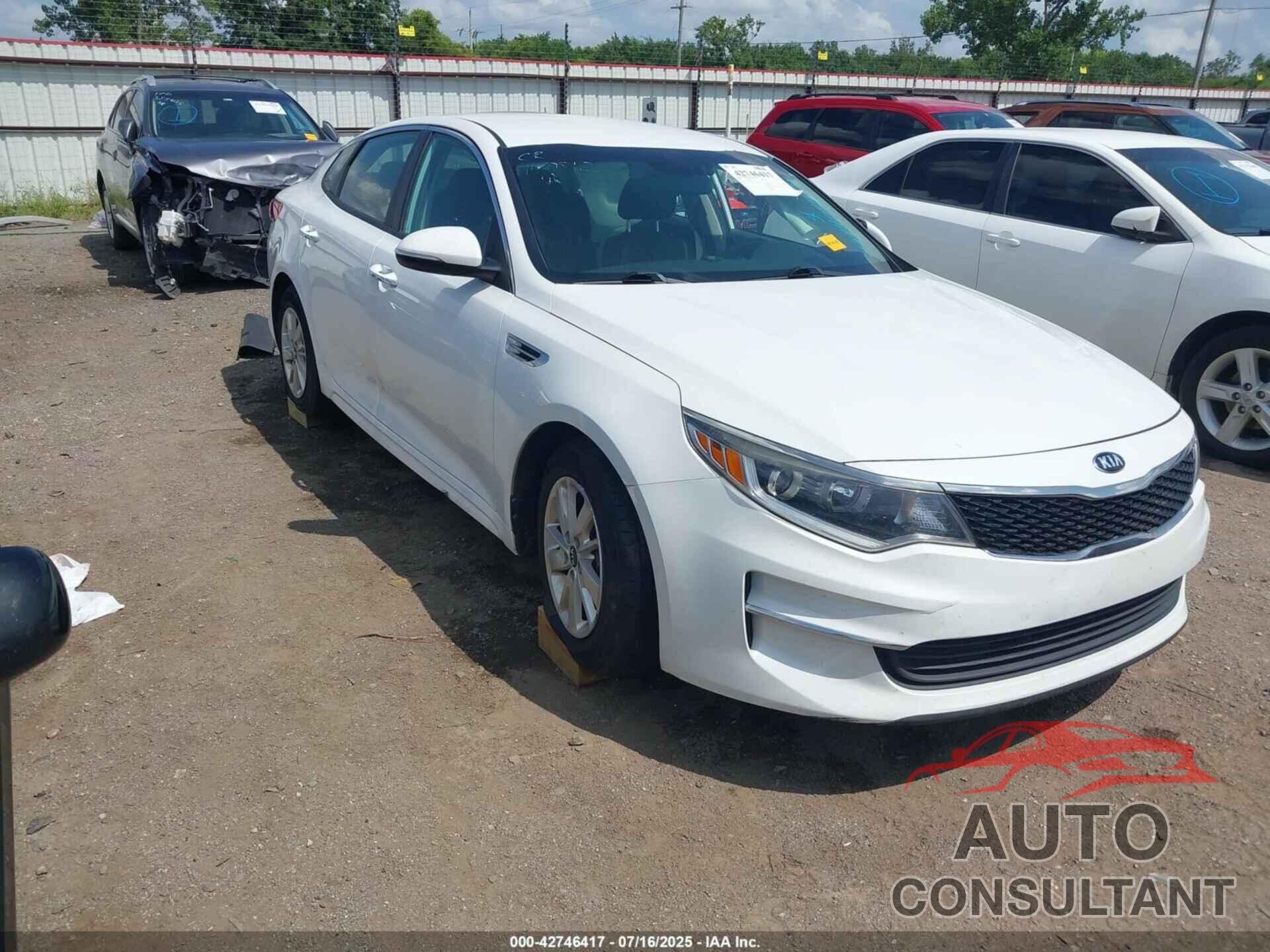 KIA OPTIMA 2018 - 5XXGT4L30JG235372
