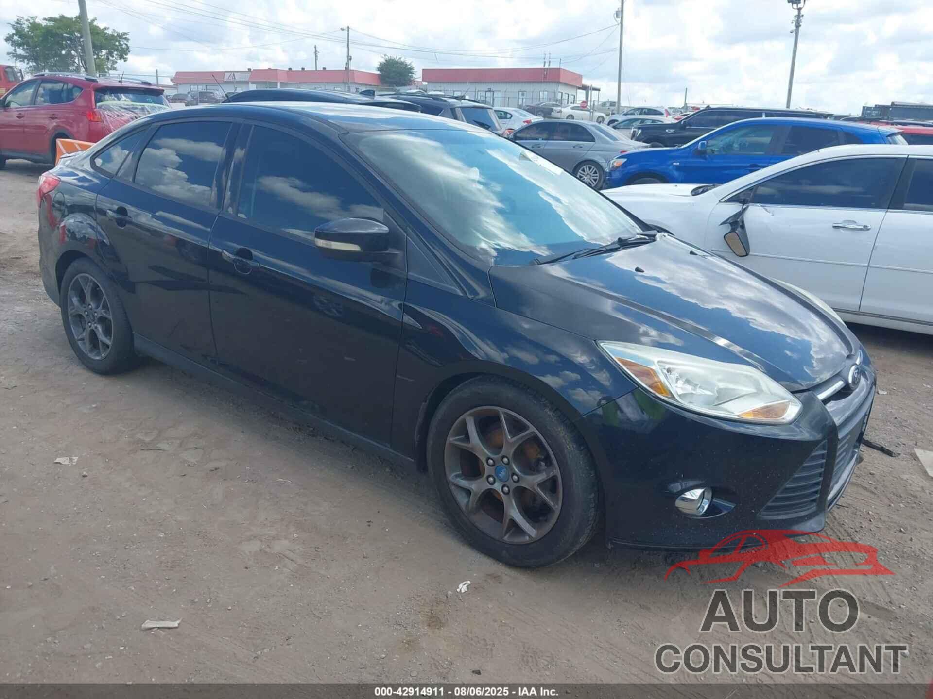 FORD FOCUS 2013 - 1FADP3F29DL383826