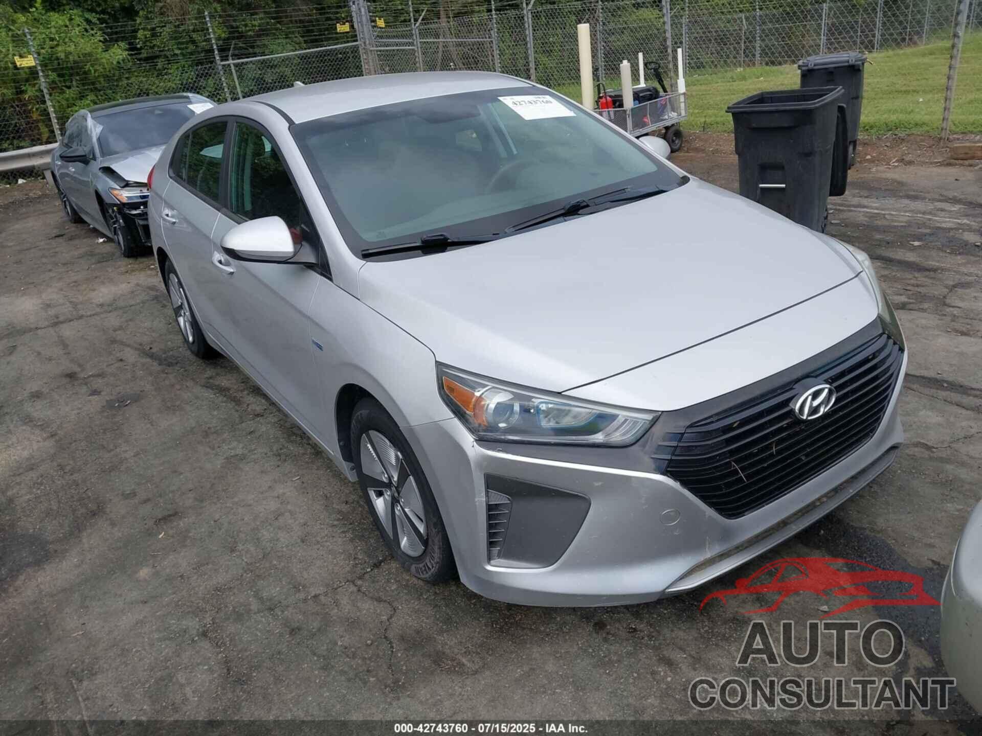 HYUNDAI IONIQ HYBRID 2019 - KMHC65LC8KU155921