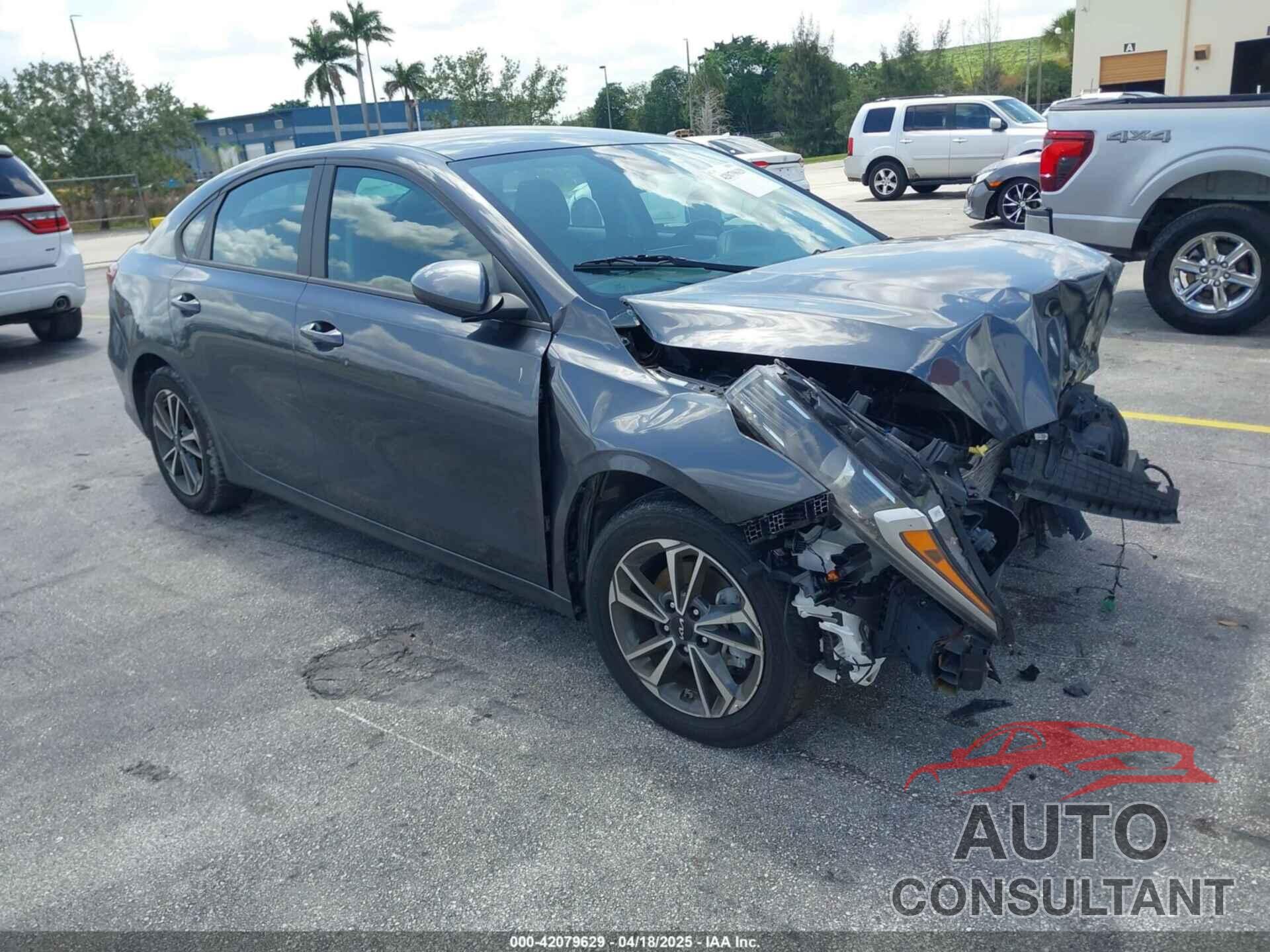 KIA FORTE 2023 - 3KPF24AD3PE612014