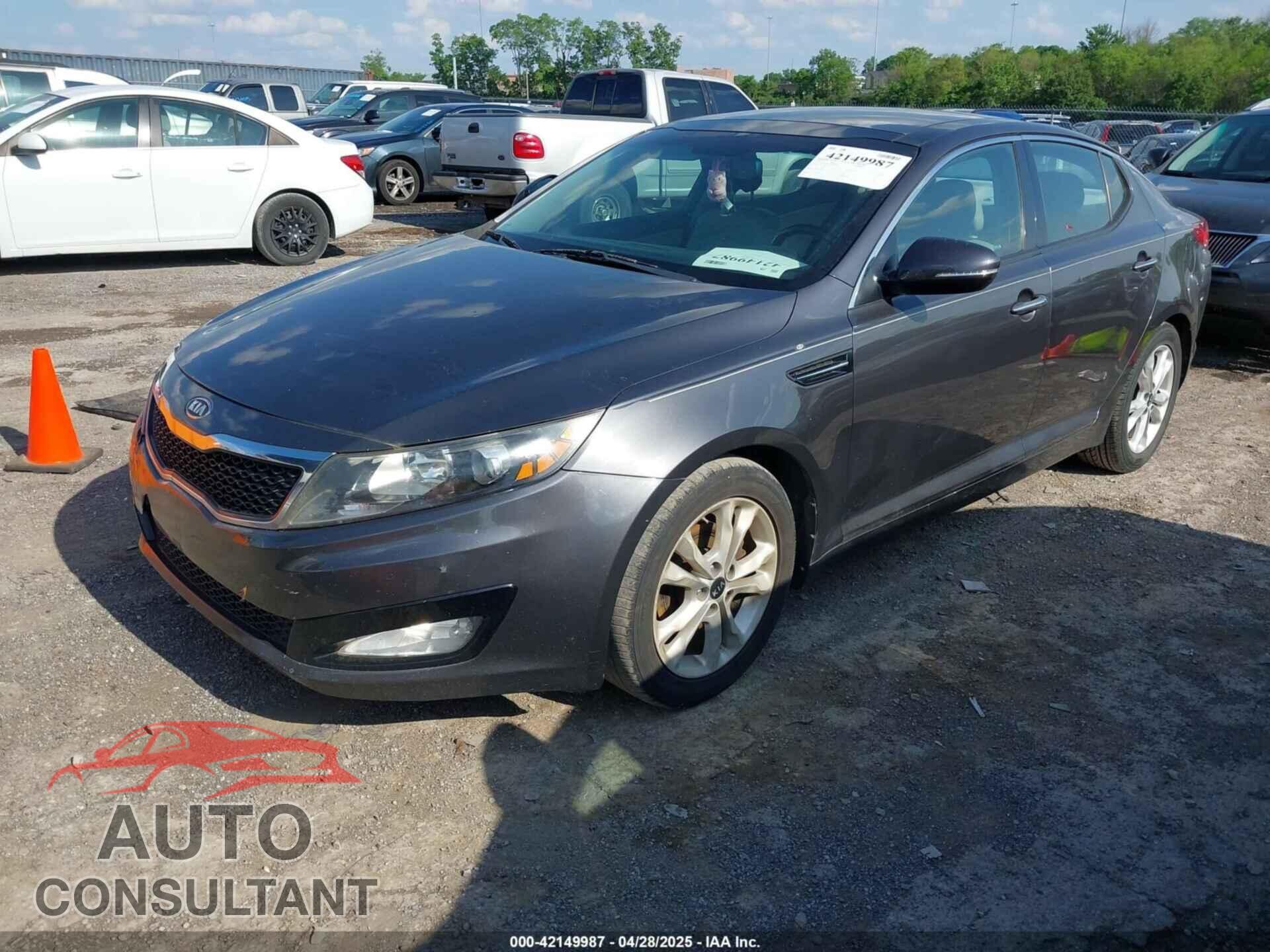 KIA OPTIMA 2011 - KNAGN4A7XB5060289