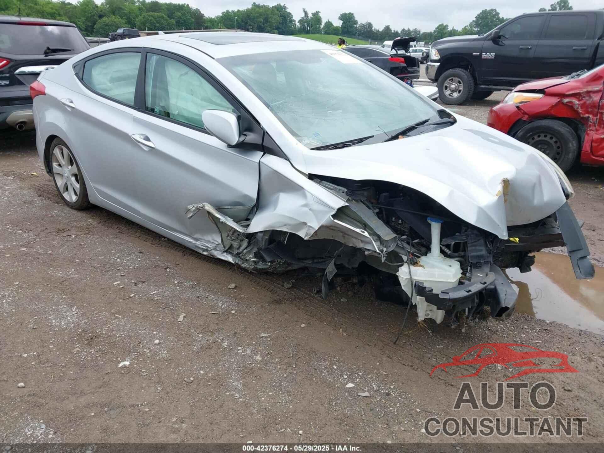 HYUNDAI ELANTRA 2013 - 5NPDH4AE1DH268513