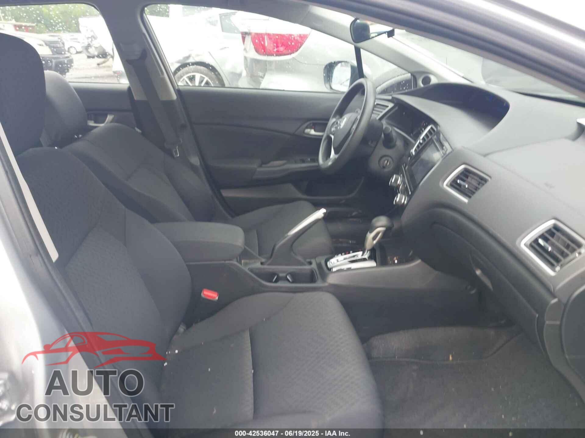 HONDA CIVIC 2015 - 19XFB2F71FE018155