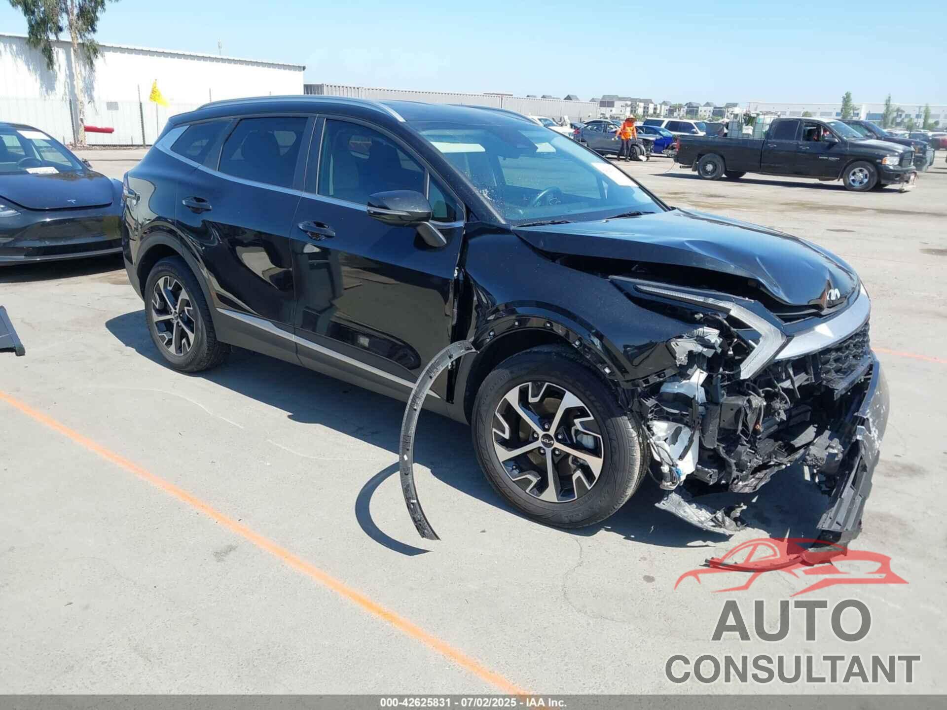 KIA SPORTAGE HYBRID 2023 - KNDPVCAG6P7013673