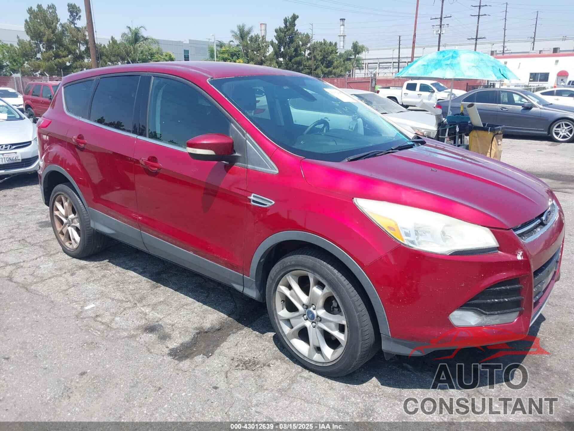 FORD ESCAPE 2013 - 1FMCU0HX3DUA75076