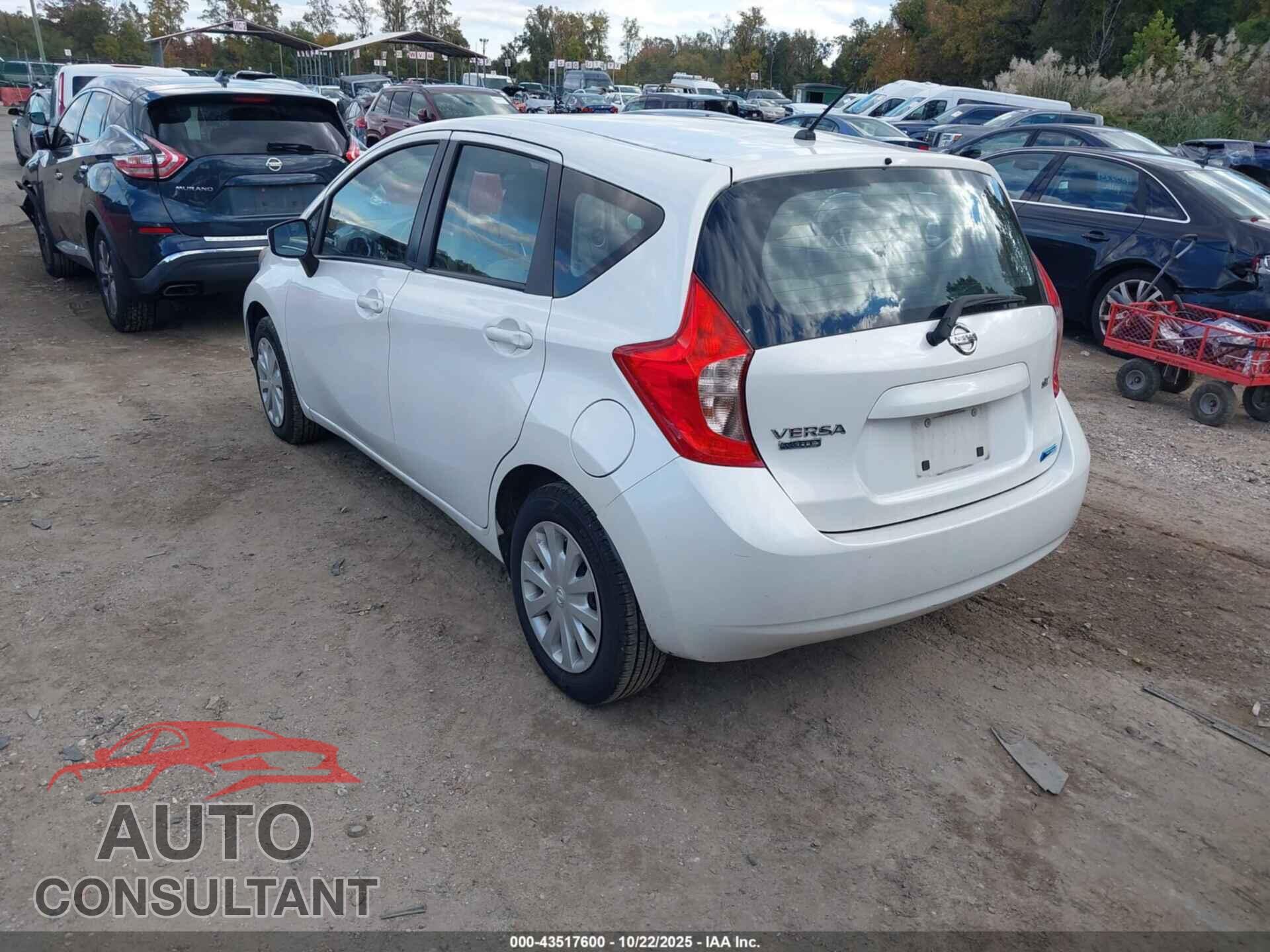 NISSAN VERSA NOTE 2015 - 3N1CE2CP2FL355074