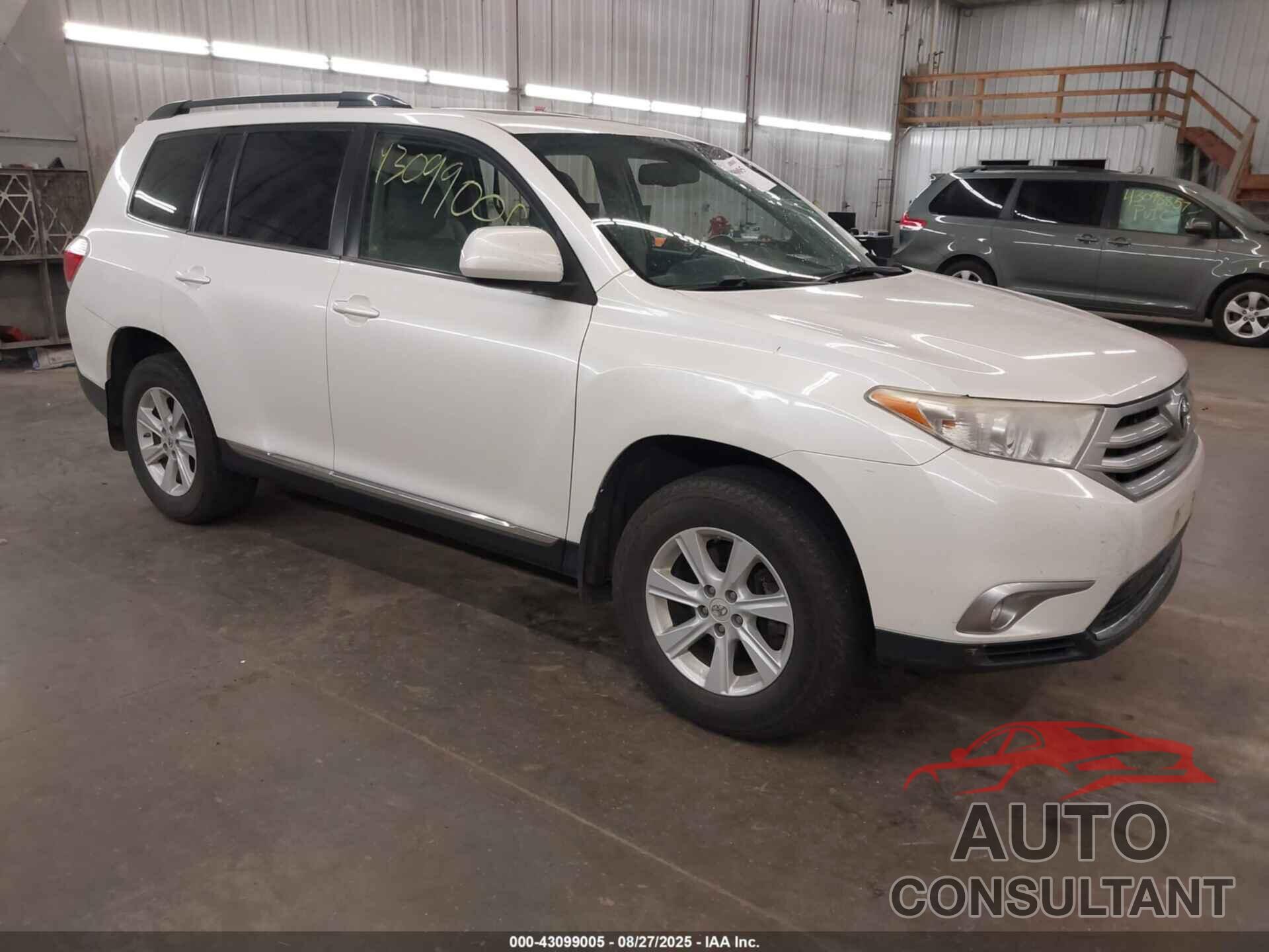 TOYOTA HIGHLANDER 2012 - 5TDBK3EH0CS150789