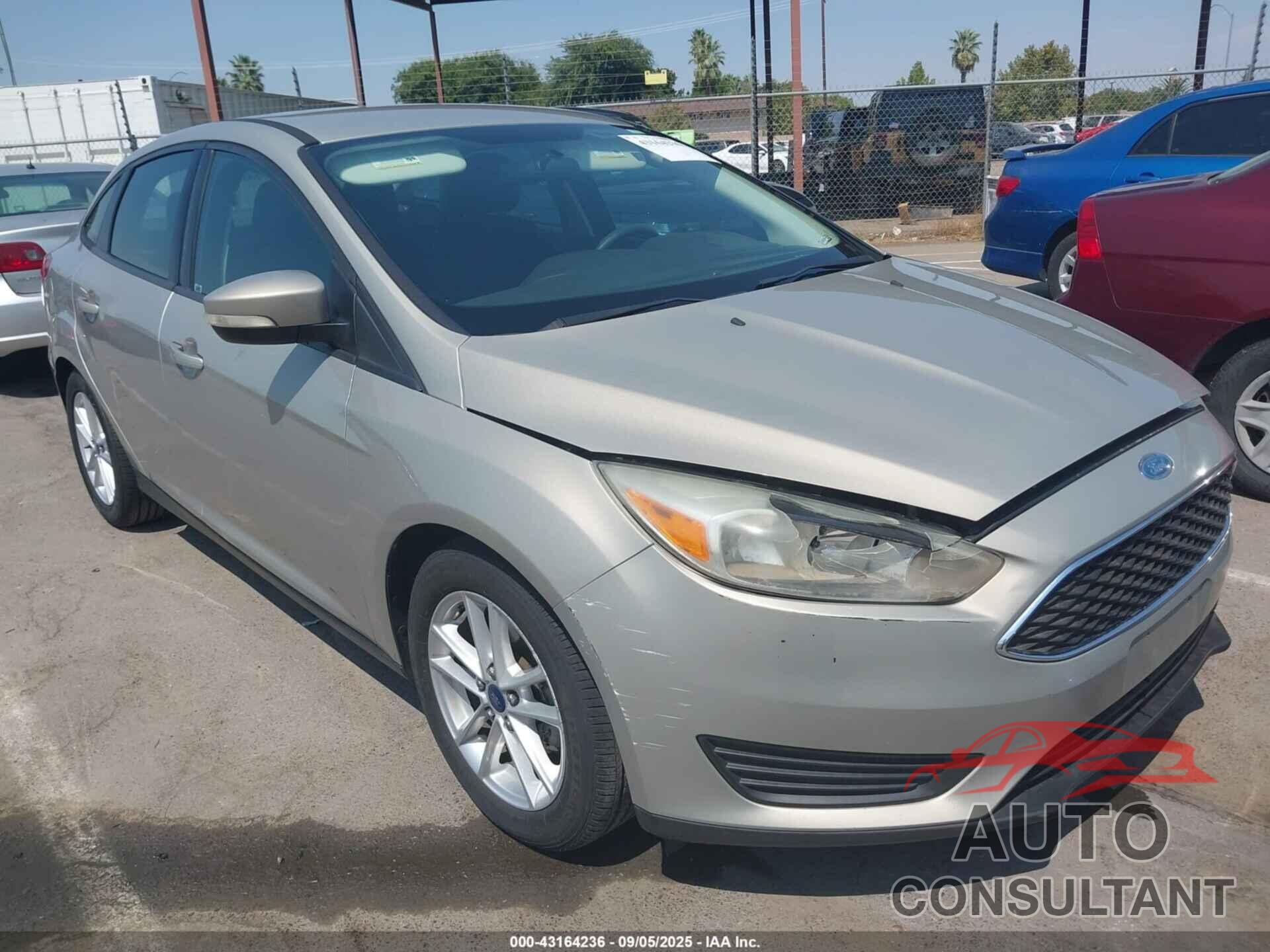 FORD FOCUS 2015 - 1FADP3F24FL203946