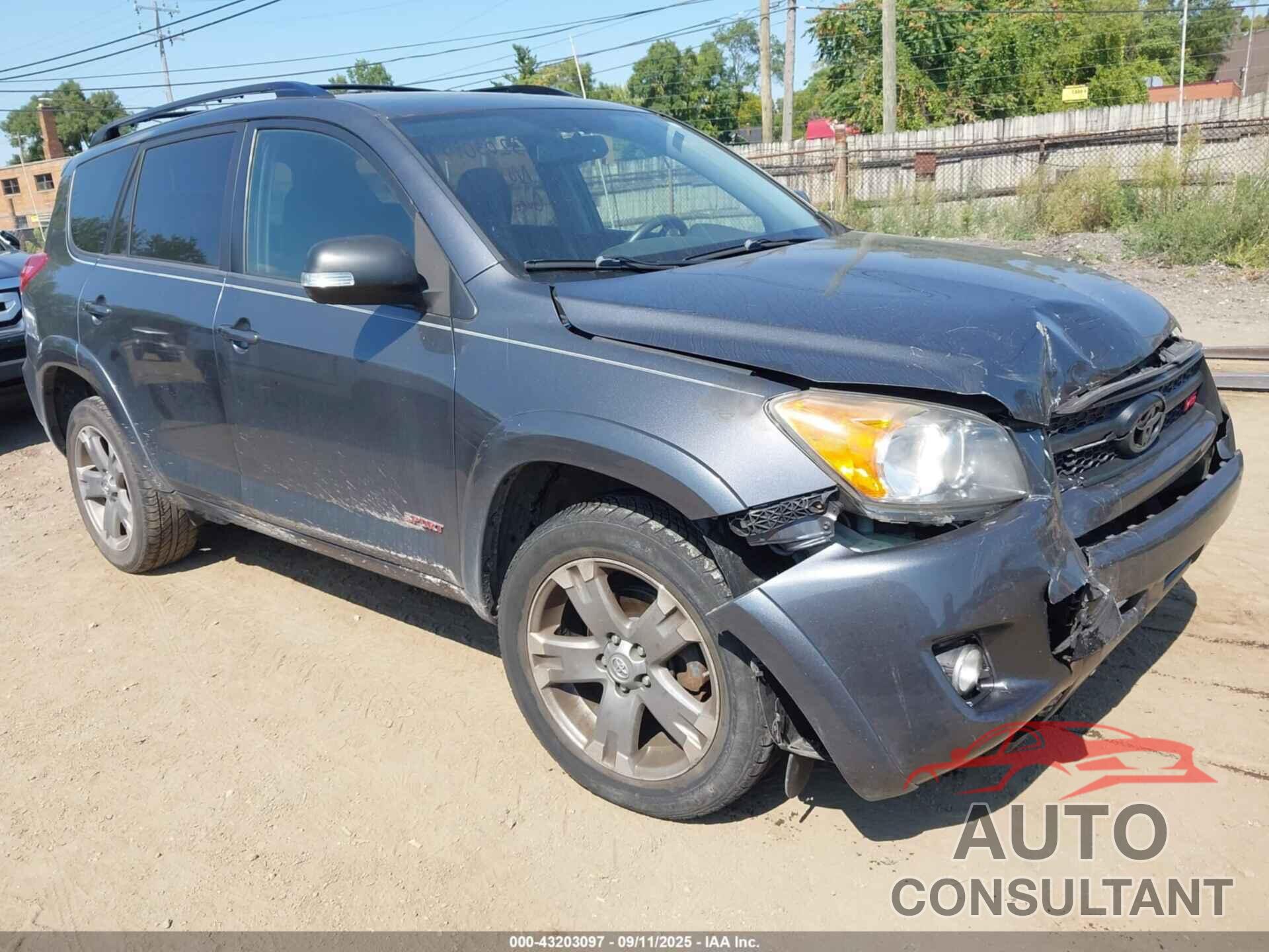 TOYOTA RAV4 2009 - JTMBK32V095071809