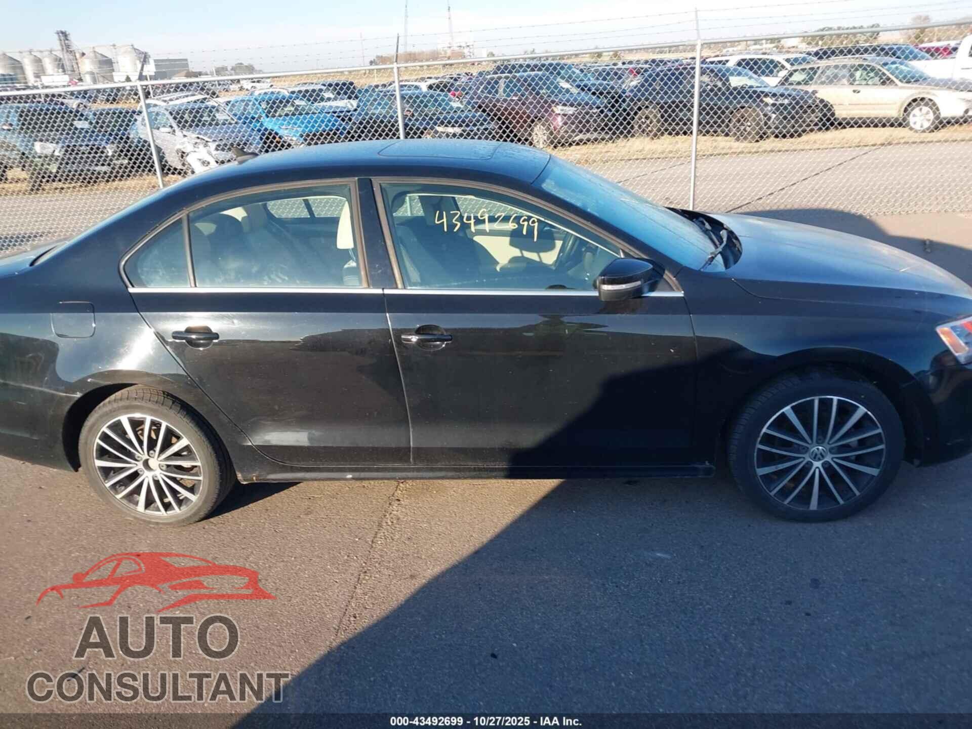 VOLKSWAGEN JETTA 2012 - 3VWLP7AJ6CM425794