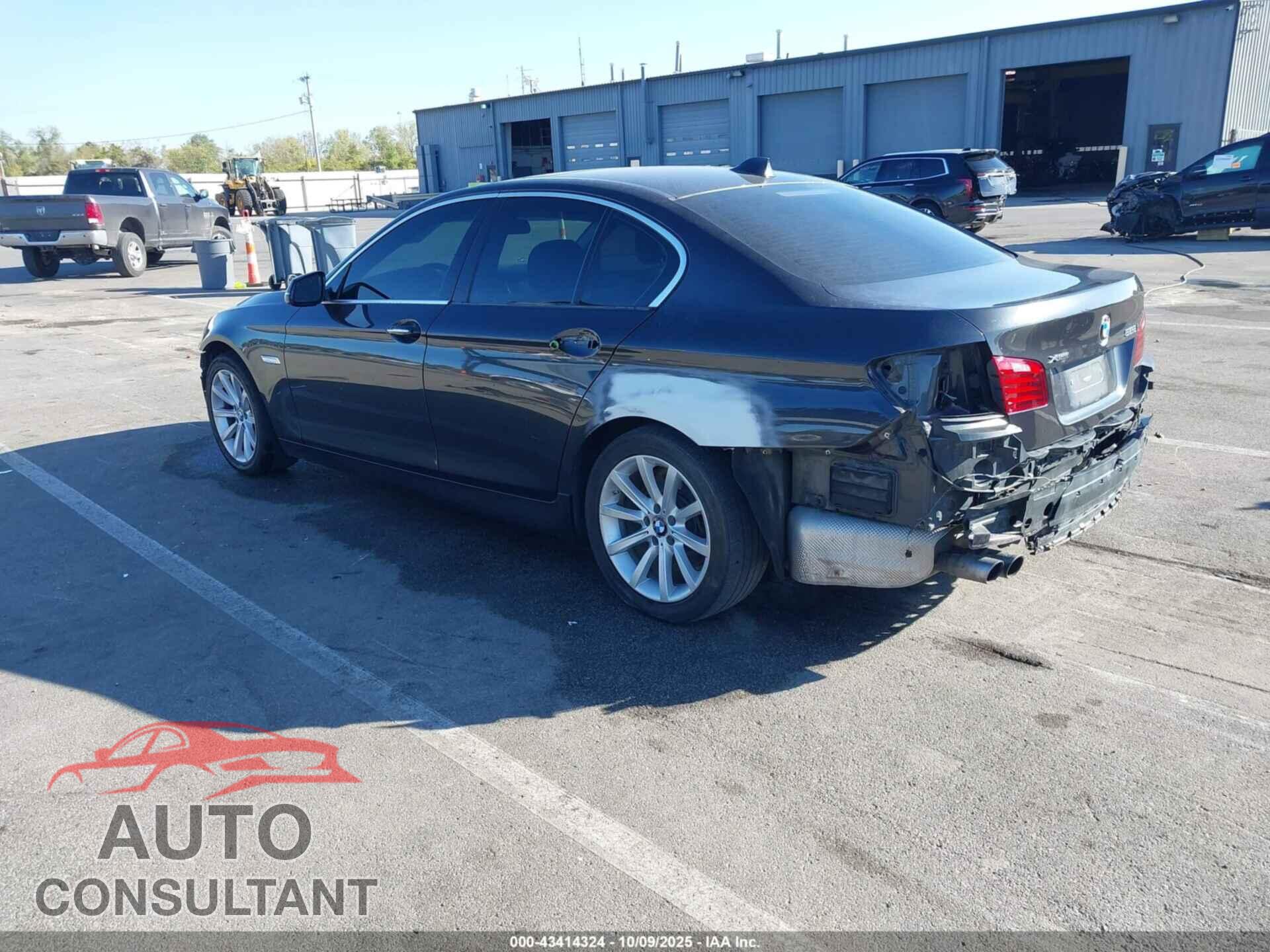 BMW 528I 2014 - WBA5A7C54ED615764