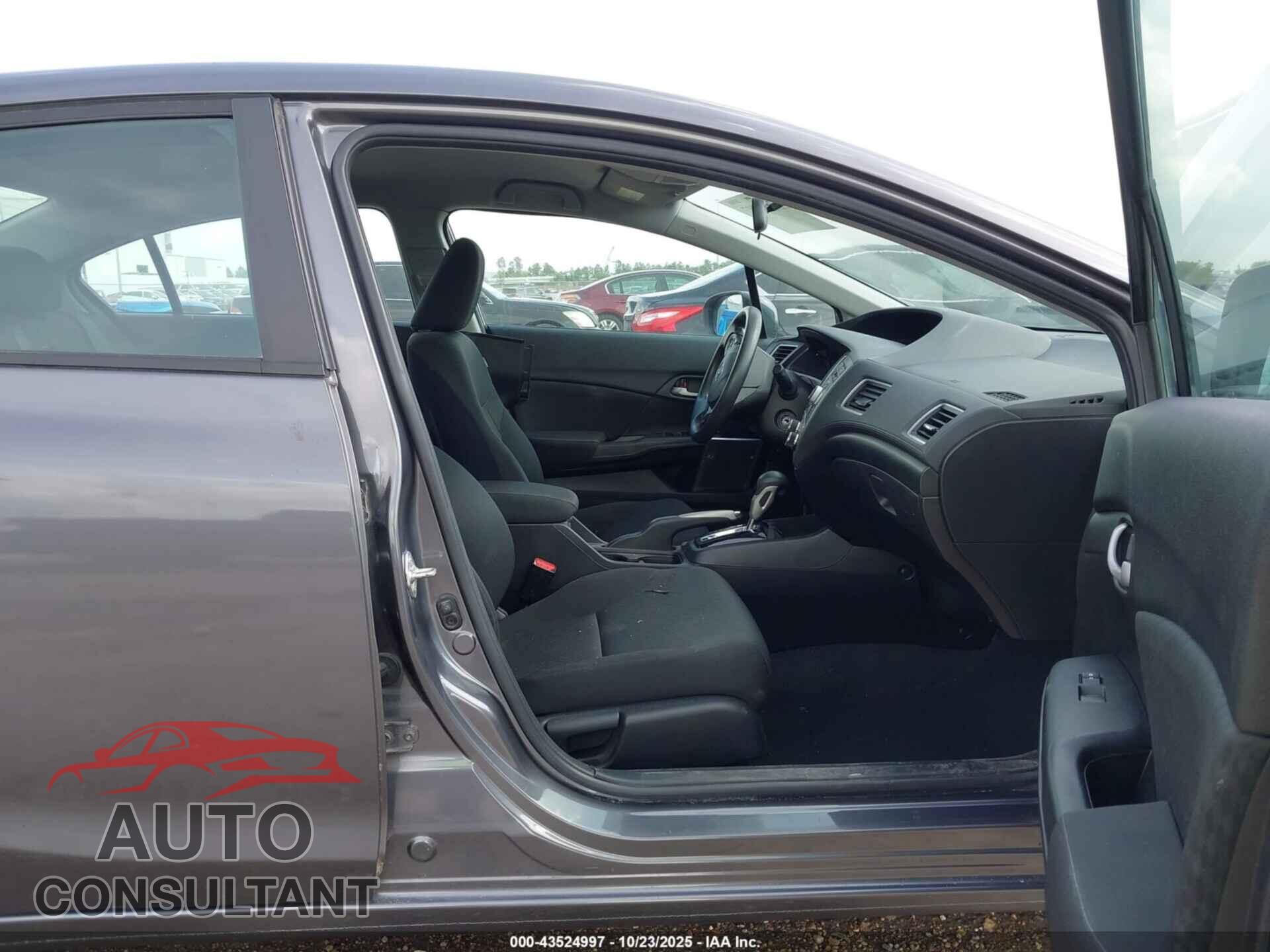 HONDA CIVIC 2015 - 2HGFB2F54FH525426