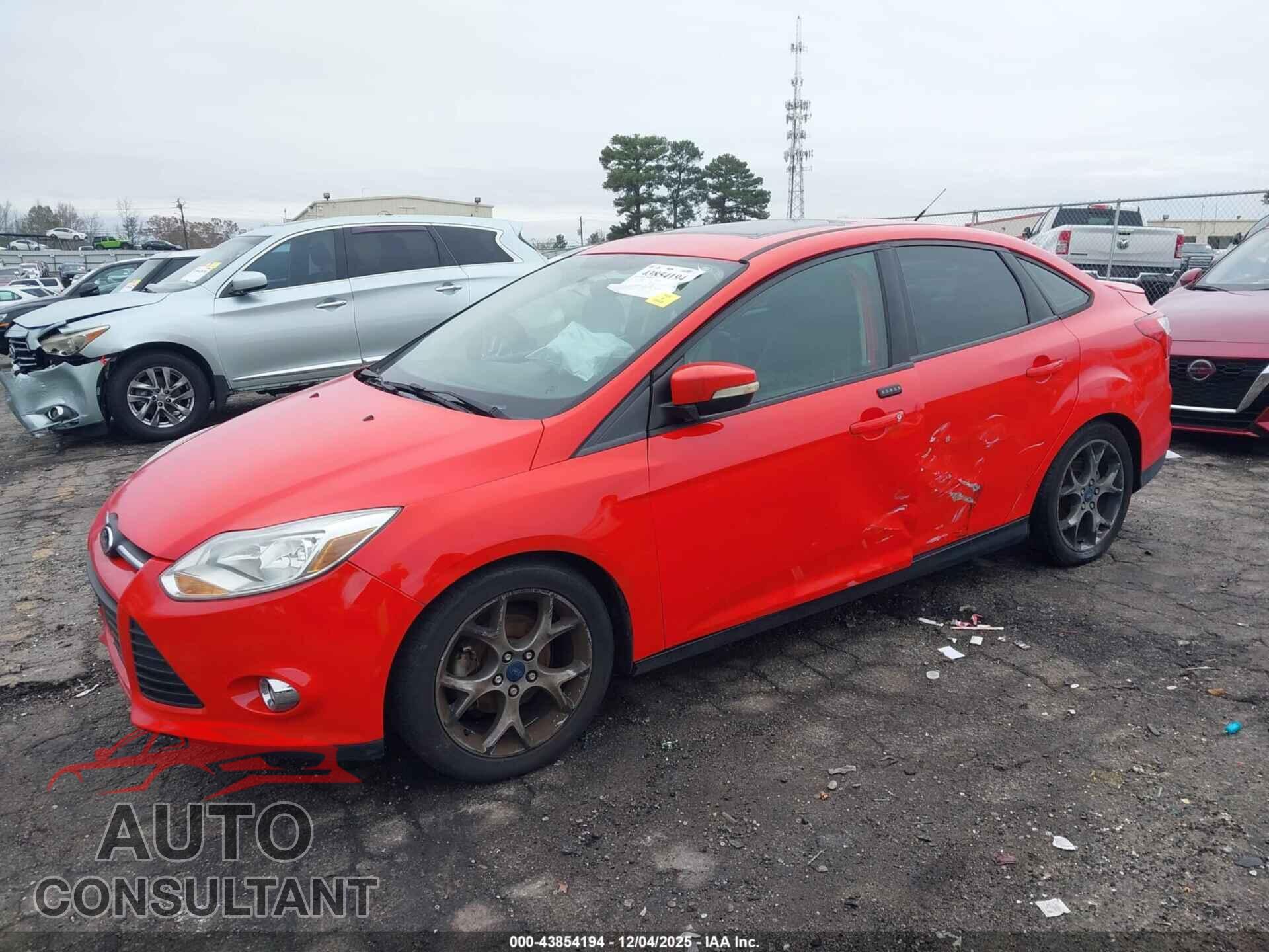 FORD FOCUS 2014 - 1FADP3F27EL348946