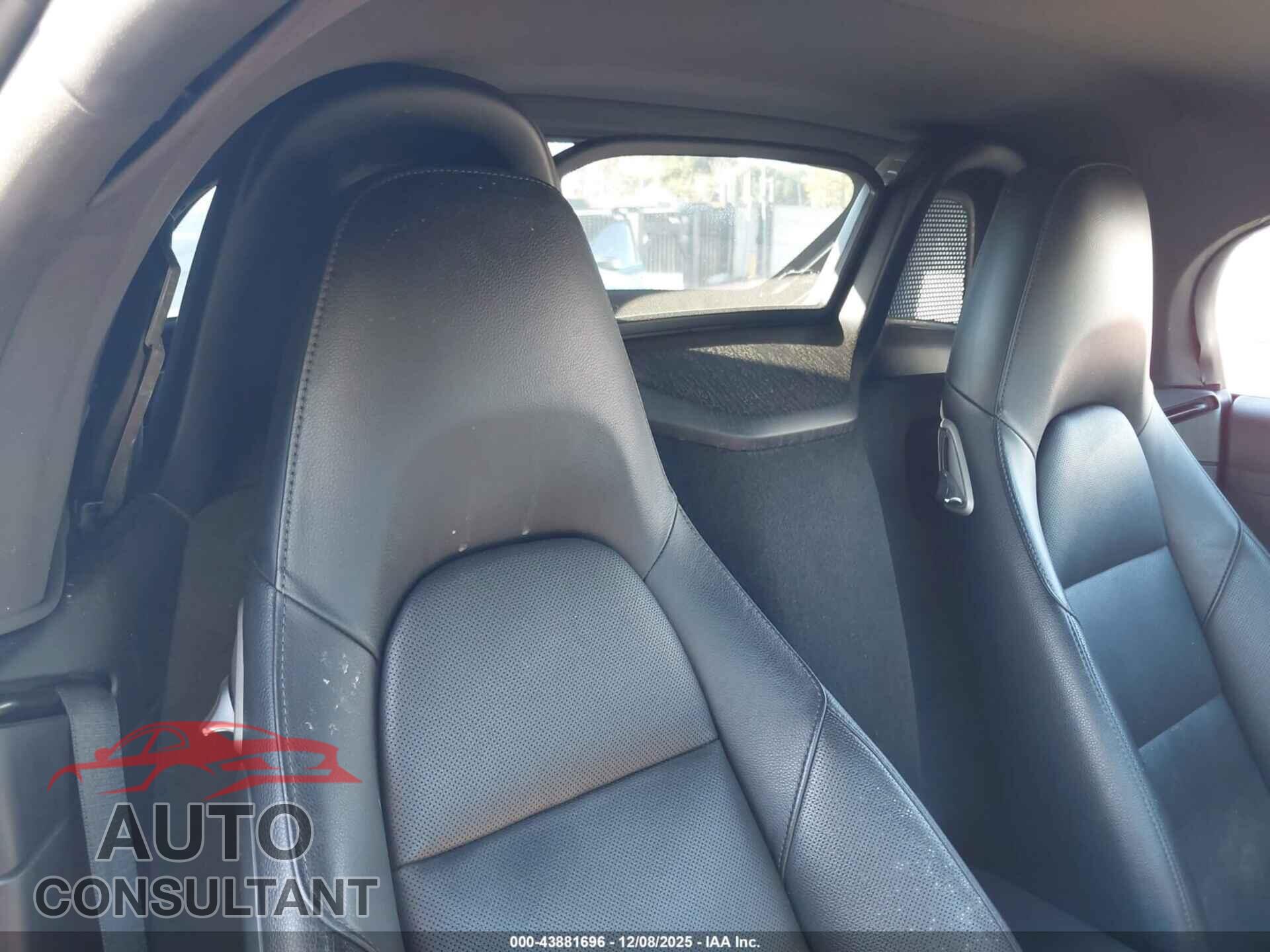 PORSCHE 718 BOXSTER 2017 - WP0CA2A80HS221690