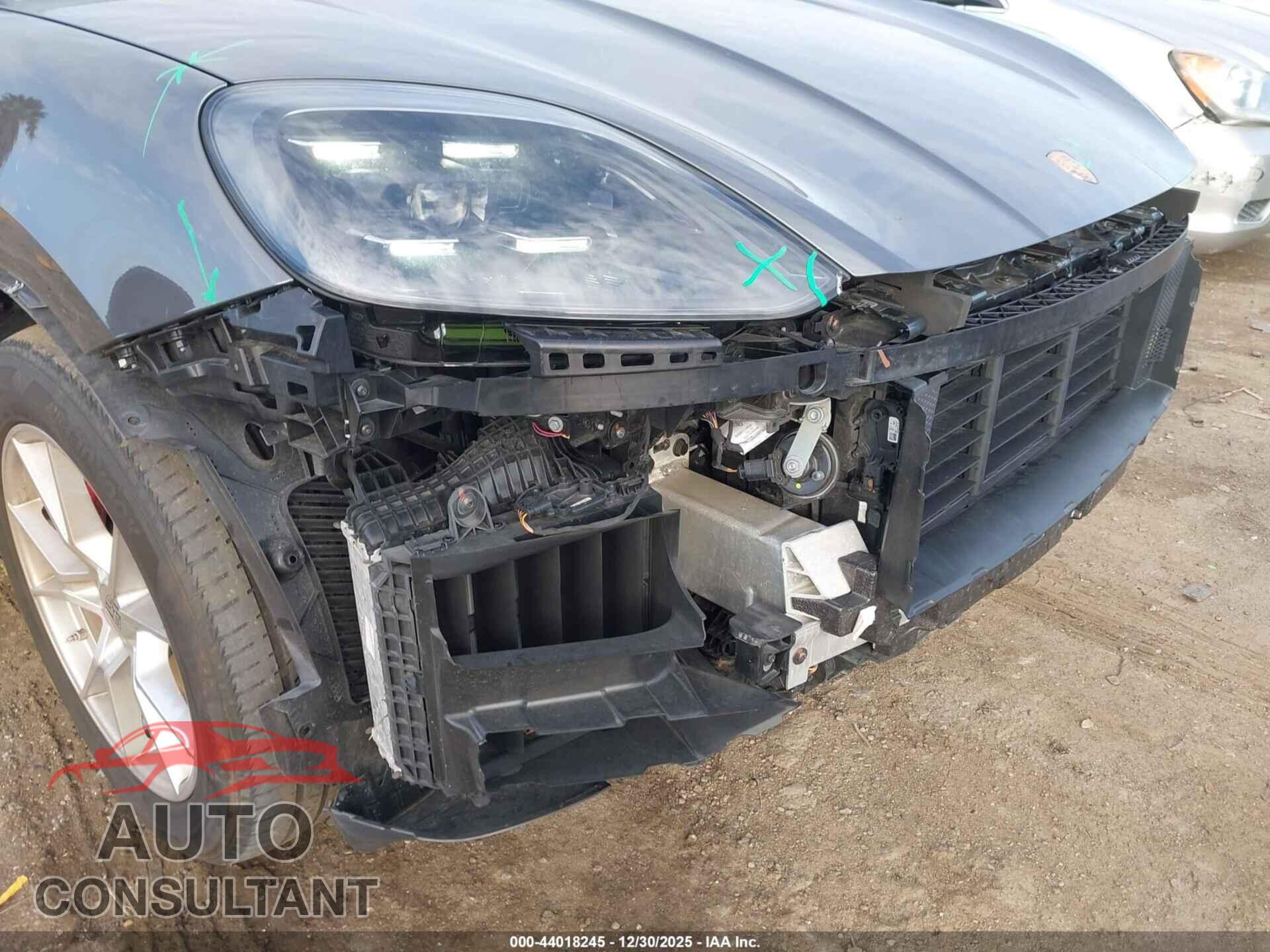 PORSCHE CAYENNE 2024 - WP1AL2AY8RDA33862